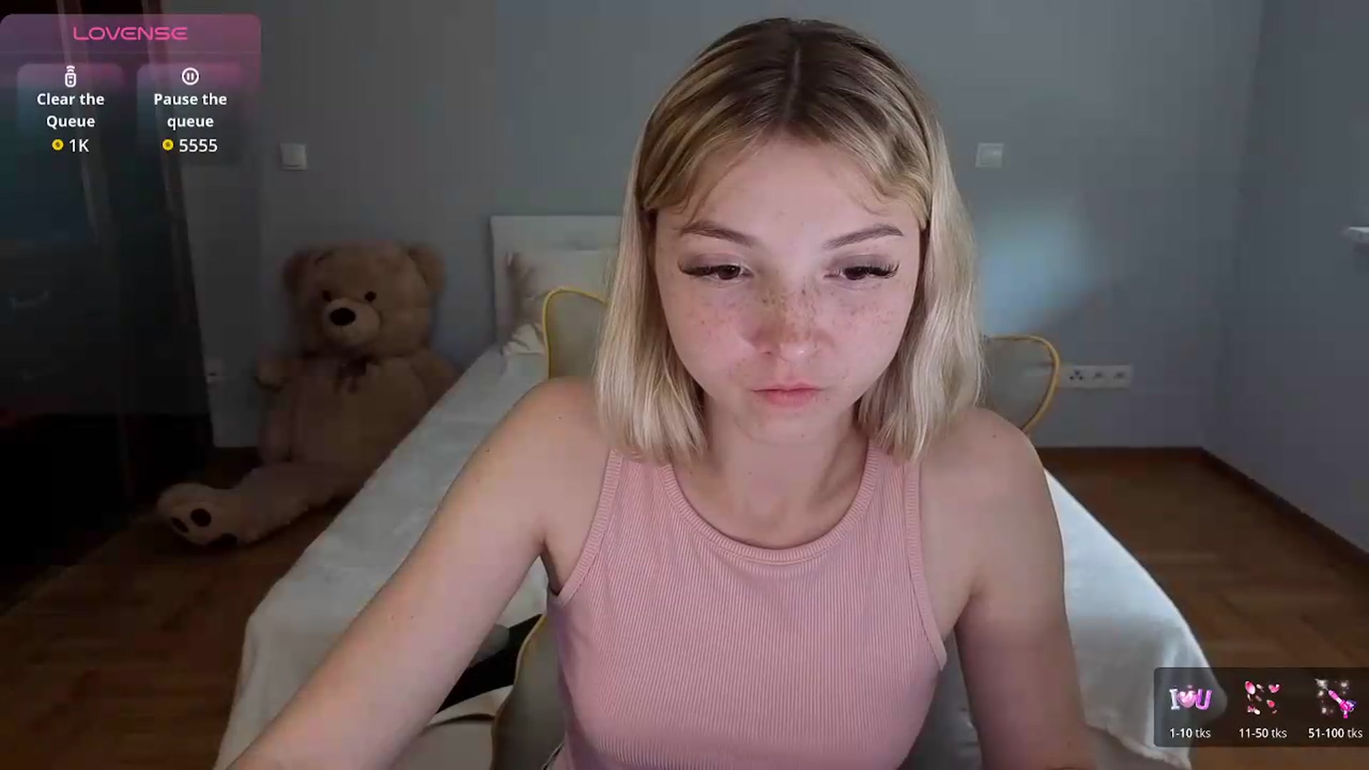 Gallery image thumbnail from Daisyy's myfreecams stream on, 06/22/2026, 17:26 image 6 of 20