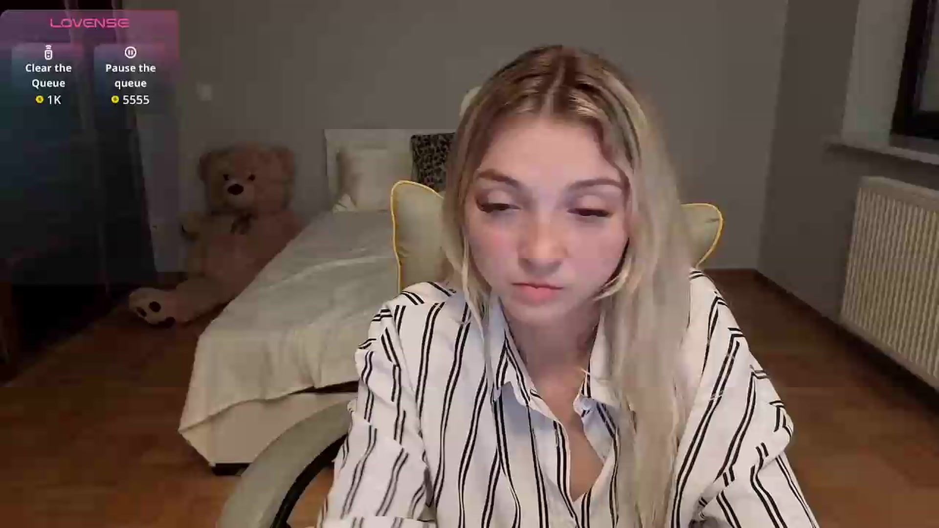 Gallery image thumbnail from Daisyy's myfreecams stream on, 06/22/2026, 22:58 image 1 of 20