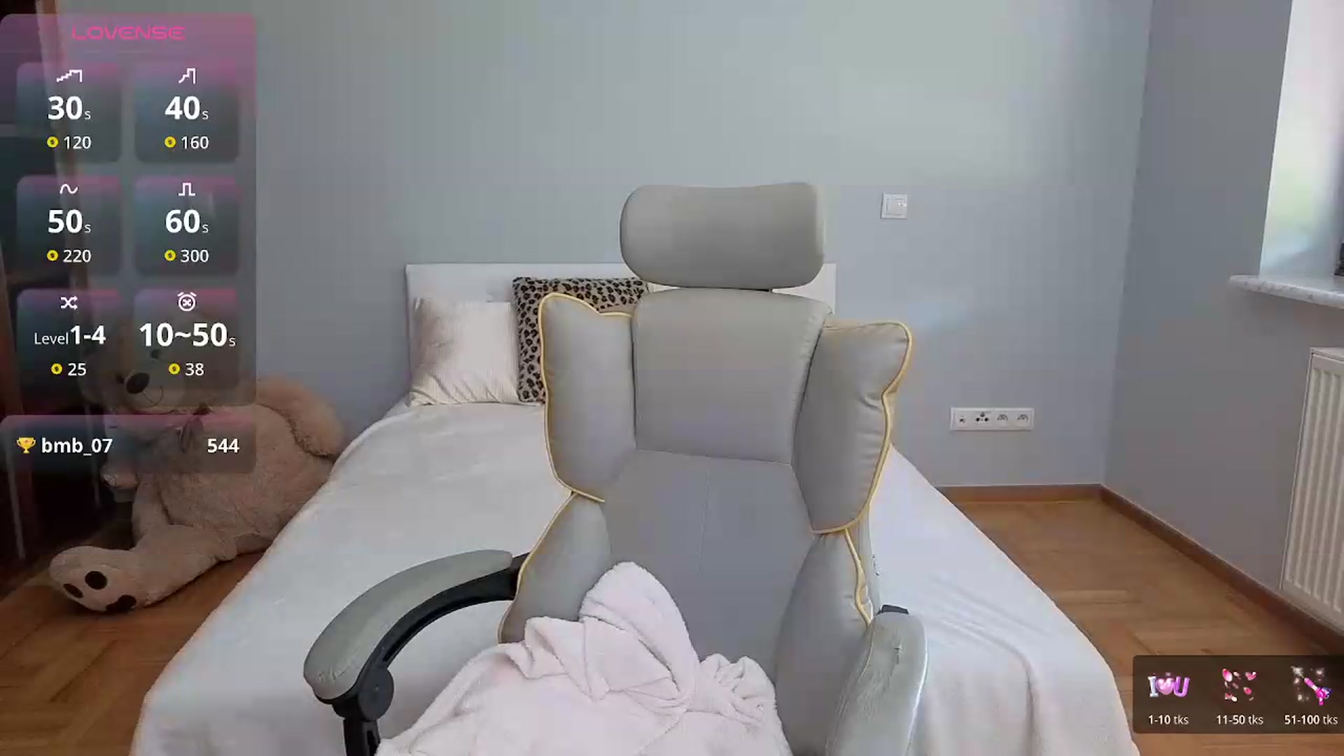 Gallery image thumbnail from Daisyy's myfreecams stream on, 06/29/2026, 14:15 image 12 of 20