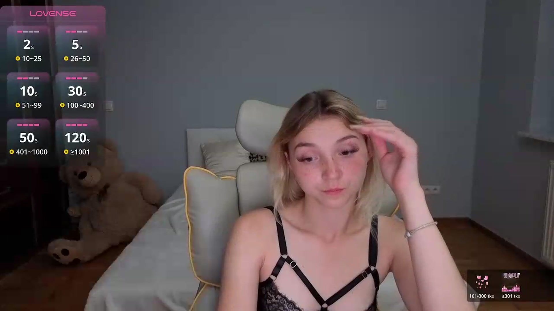 Gallery image thumbnail from Daisyy's myfreecams stream on, 06/29/2026, 19:13 image 2 of 20