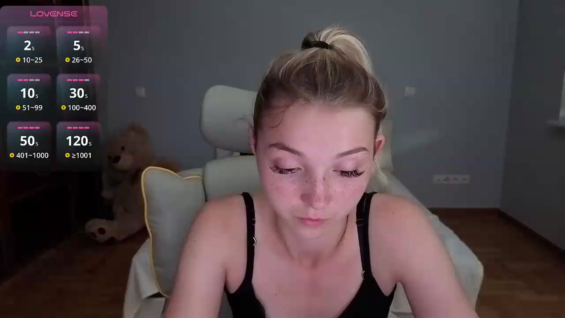 Gallery image thumbnail from Daisyy's myfreecams stream on, 06/30/2026, 18:01 image 12 of 20