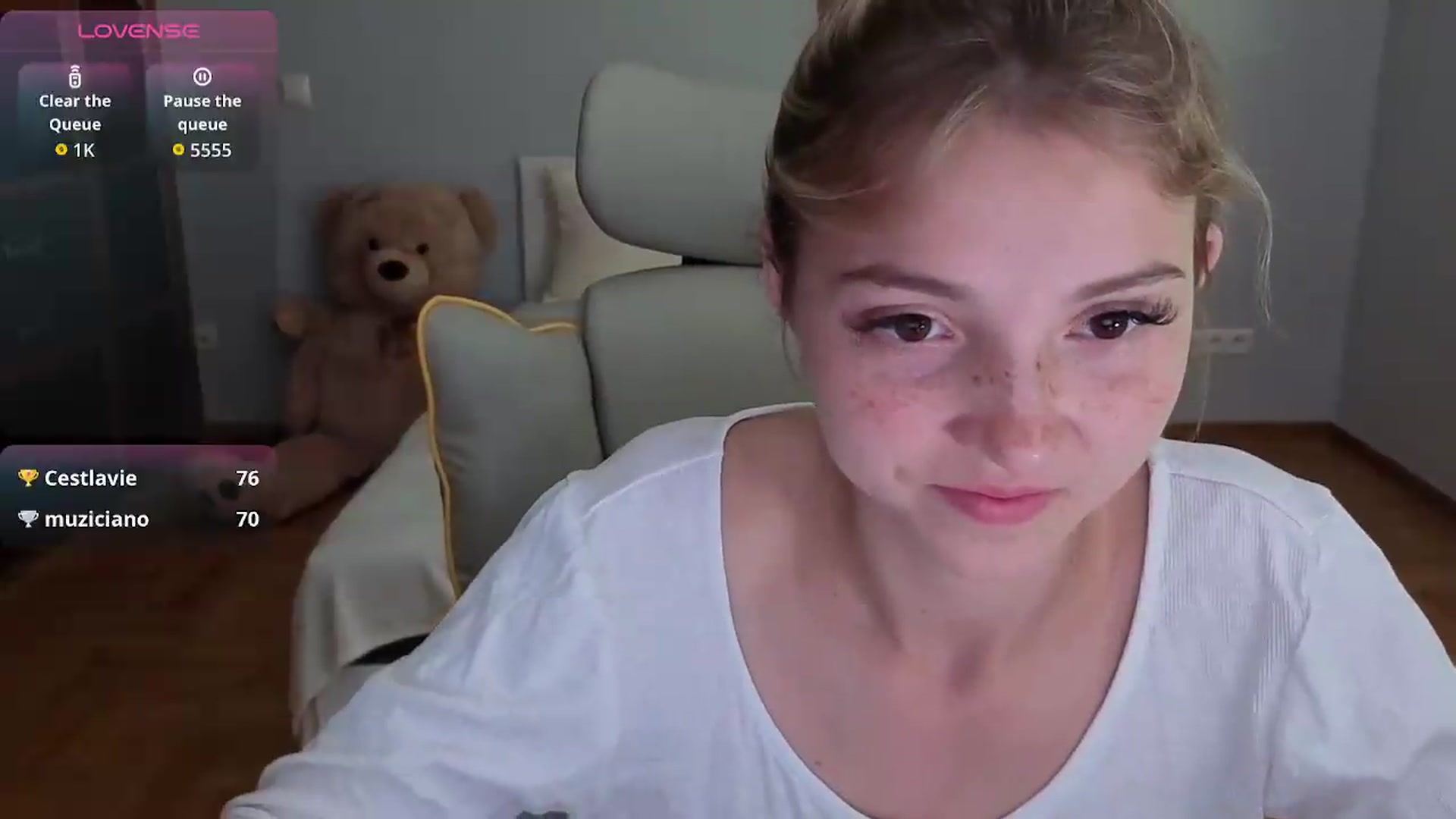 Gallery image thumbnail from Daisyy's myfreecams stream on, 07/01/2026, 14:10 image 9 of 20