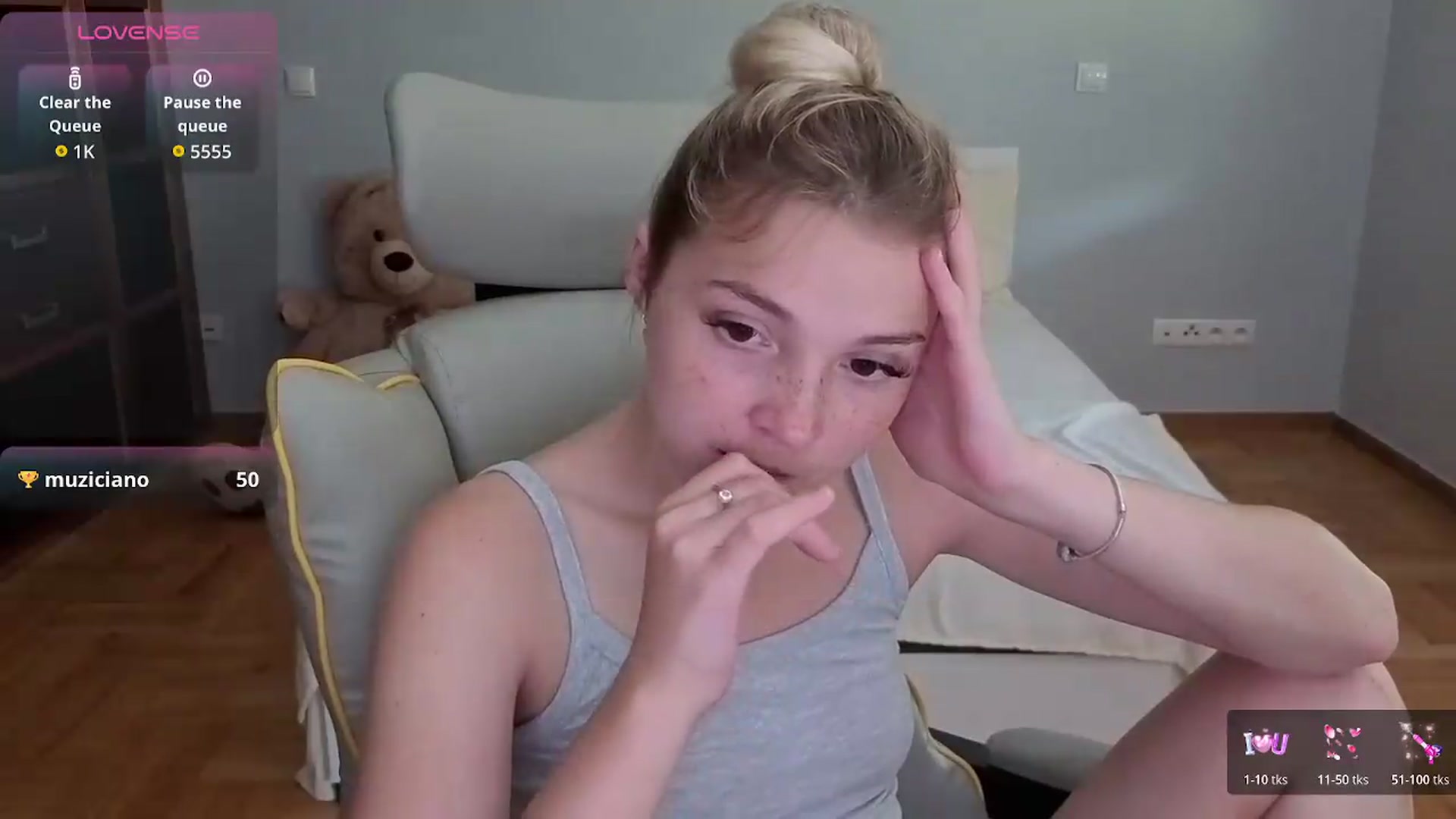 Gallery image thumbnail from Daisyy's myfreecams stream on, 07/01/2026, 14:10 image 7 of 20