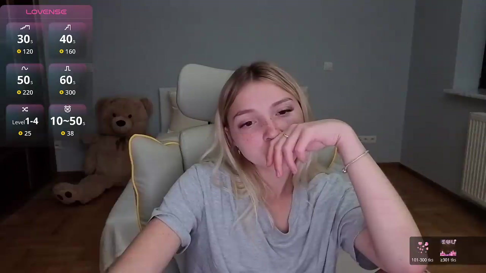 Gallery image thumbnail from Daisyy's myfreecams stream on, 07/01/2026, 20:24 image 18 of 20