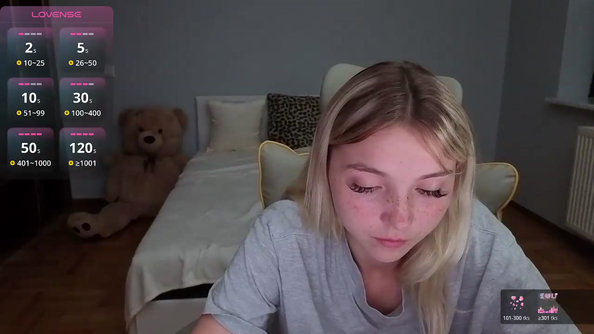 Gallery image thumbnail from Daisyy's myfreecams stream on, 07/01/2026, 20:24 image 4 of 20