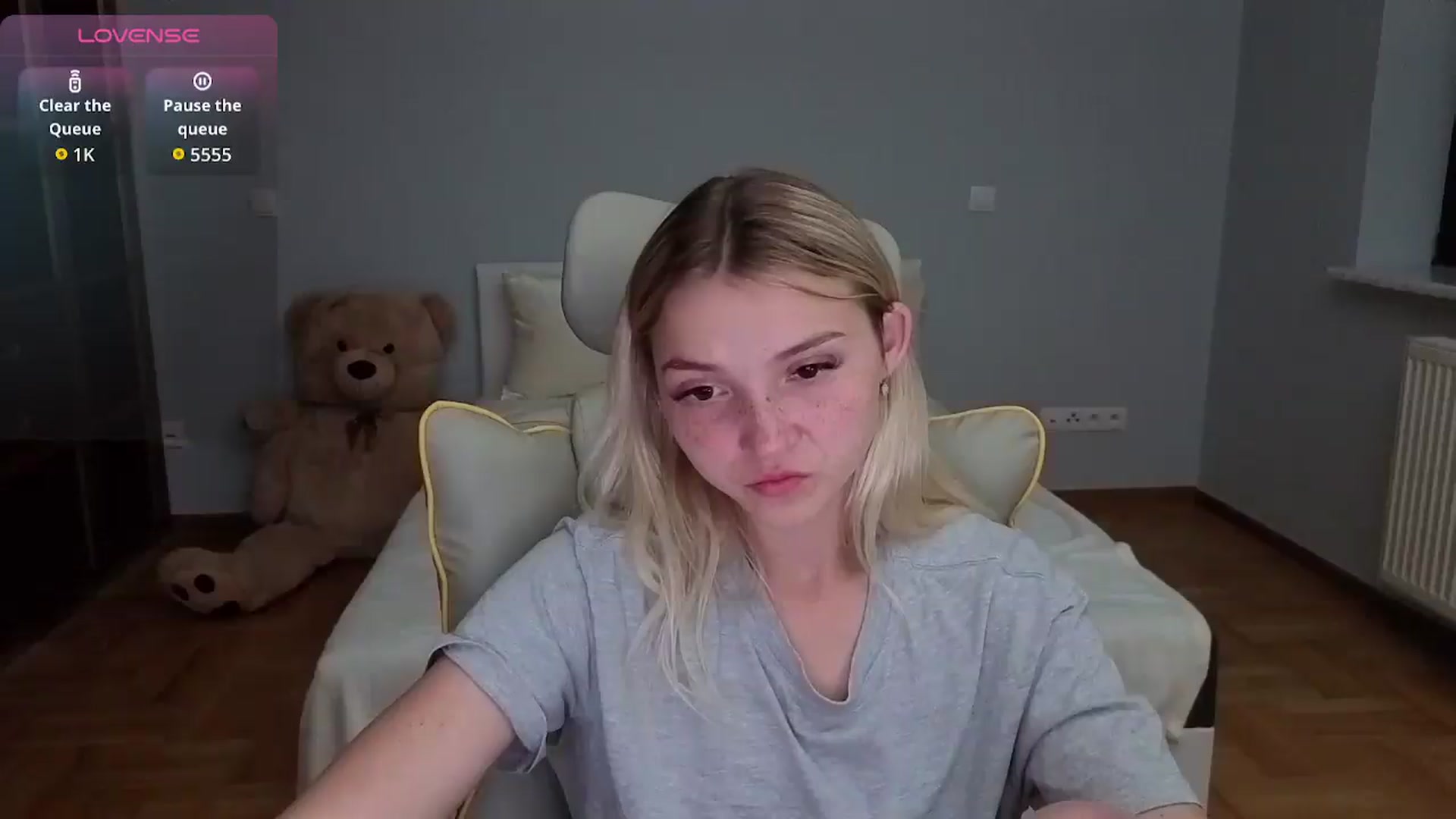 Gallery image thumbnail from Daisyy's myfreecams stream on, 07/01/2026, 20:24 image 19 of 20
