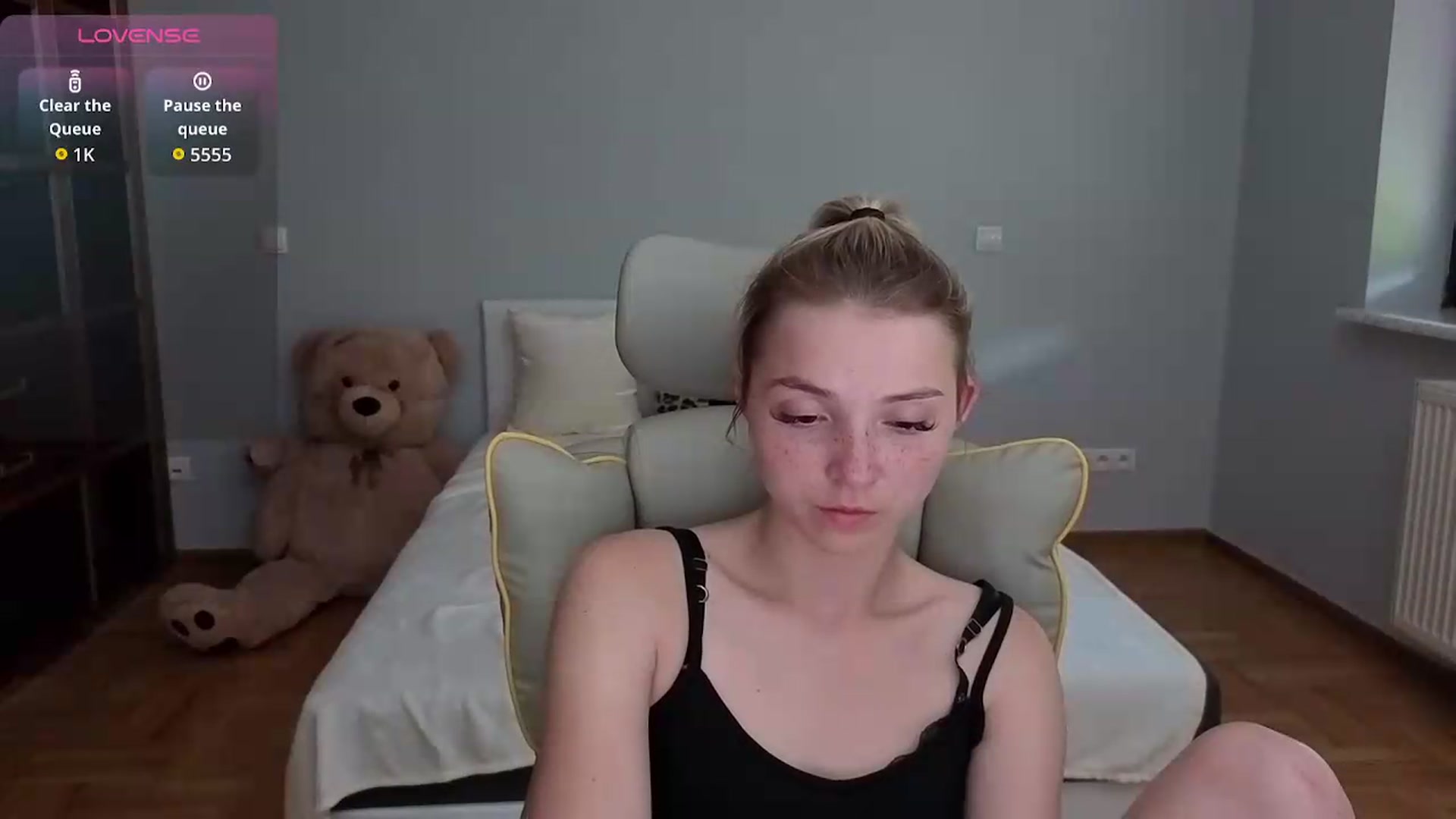 Gallery image thumbnail from Daisyy's myfreecams stream on, 07/02/2026, 14:45 image 18 of 20