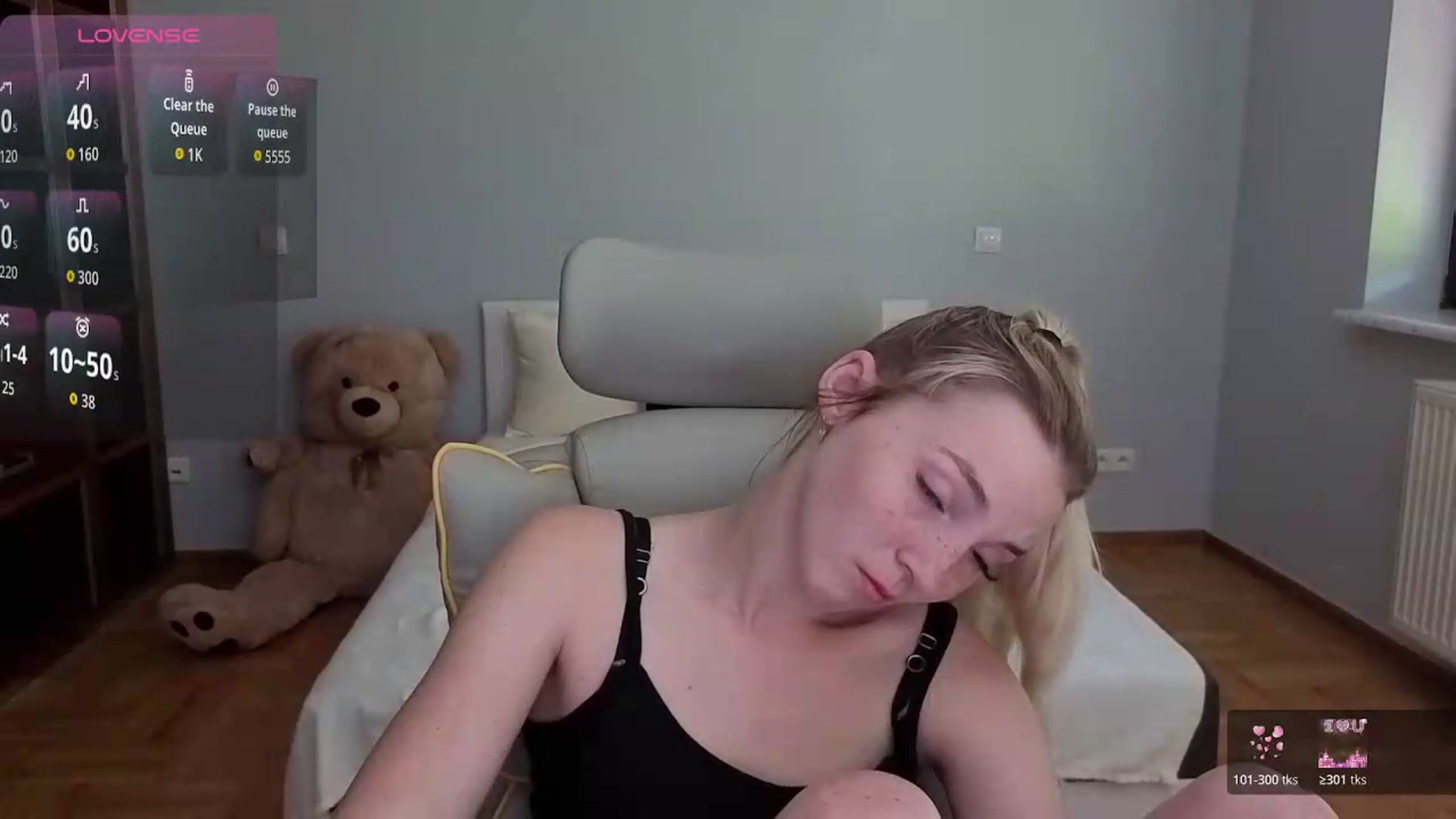 Gallery image thumbnail from Daisyy's myfreecams stream on, 07/02/2026, 14:45 image 3 of 20