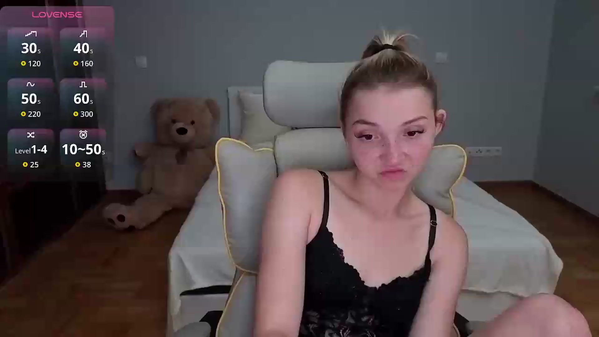 Gallery image thumbnail from Daisyy's myfreecams stream on, 07/03/2026, 24:05 image 11 of 20