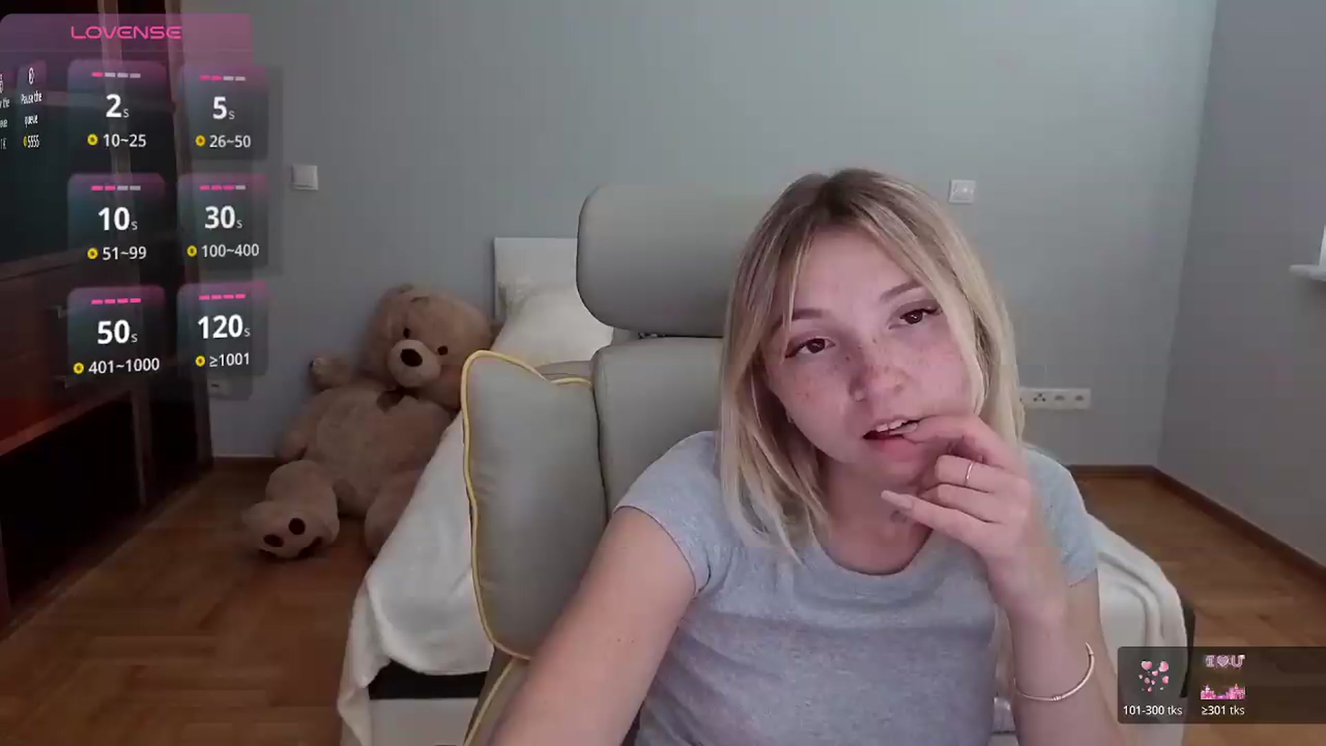 Gallery image thumbnail from Daisyy's myfreecams stream on, 07/03/2026, 17:10 image 13 of 20