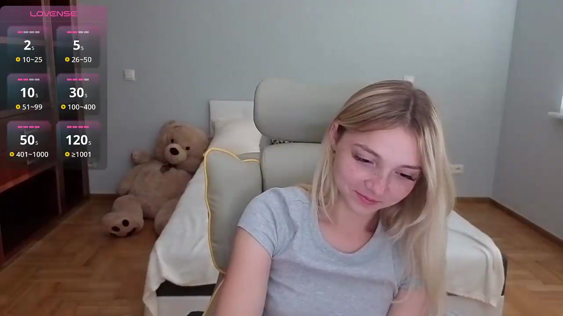 Gallery image thumbnail from Daisyy's myfreecams stream on, 07/03/2026, 17:10 image 14 of 20