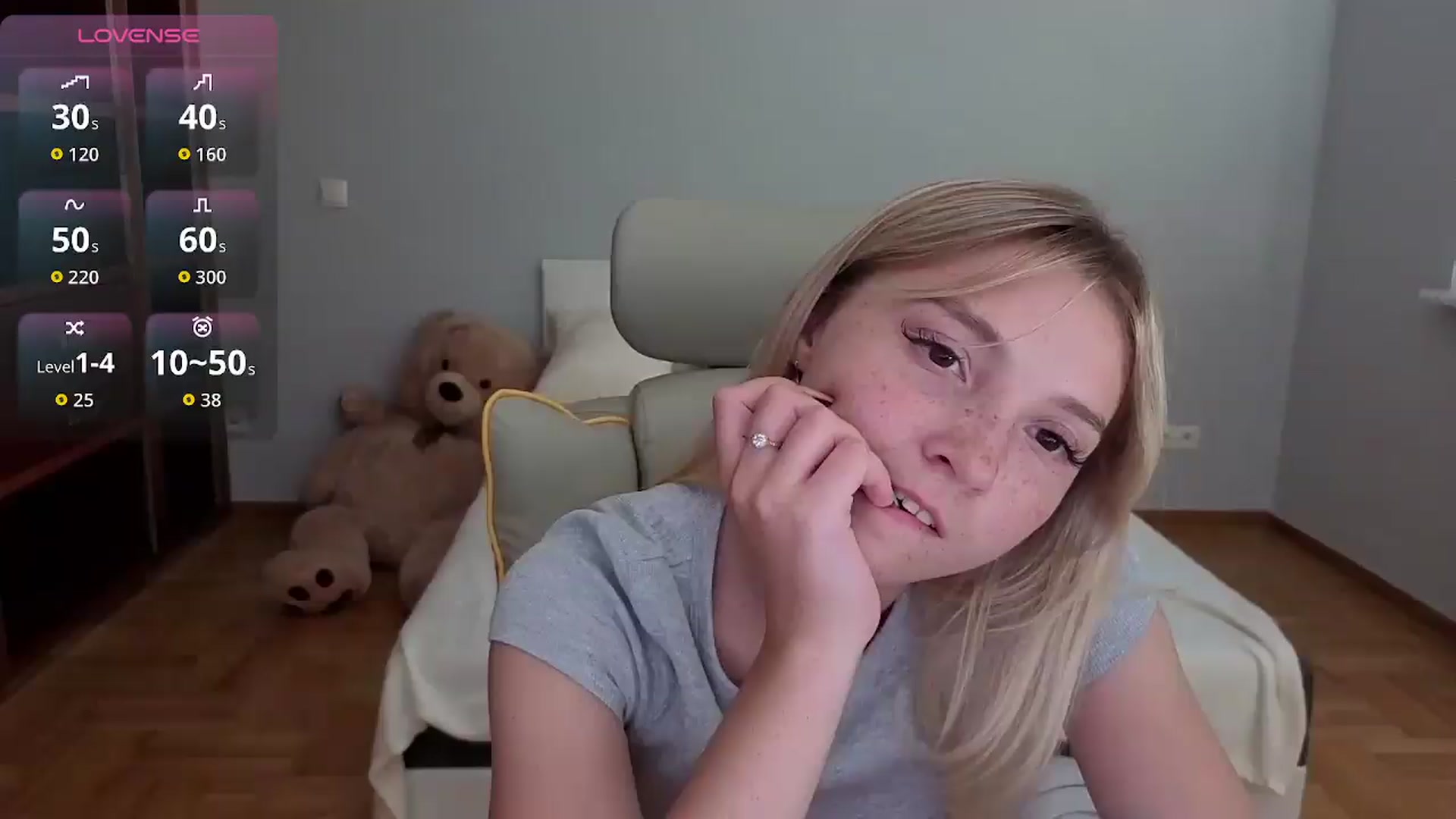 Gallery image thumbnail from Daisyy's myfreecams stream on, 07/03/2026, 17:10 image 12 of 20