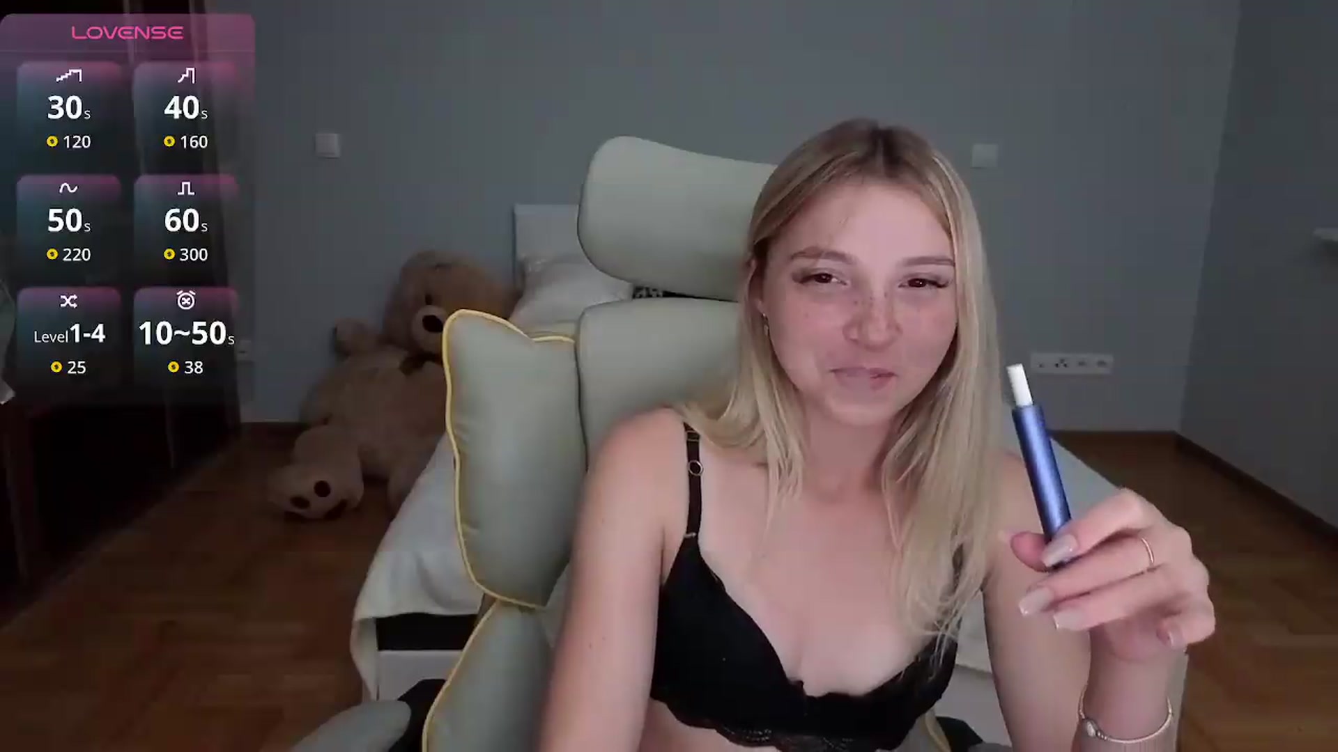 Gallery image thumbnail from Daisyy's myfreecams stream on, 07/03/2026, 20:59 image 16 of 20