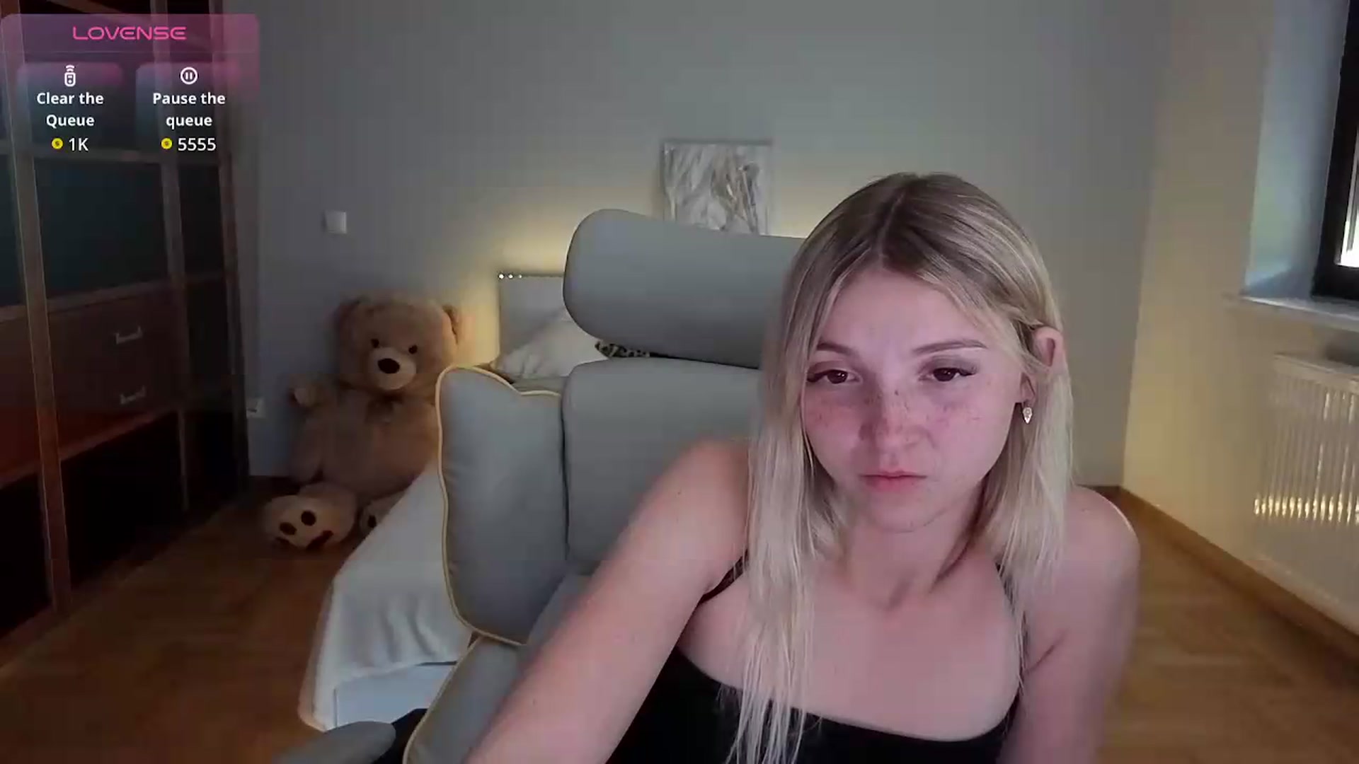 Gallery image thumbnail from Daisyy's myfreecams stream on, 07/04/2026, 16:29 image 19 of 20