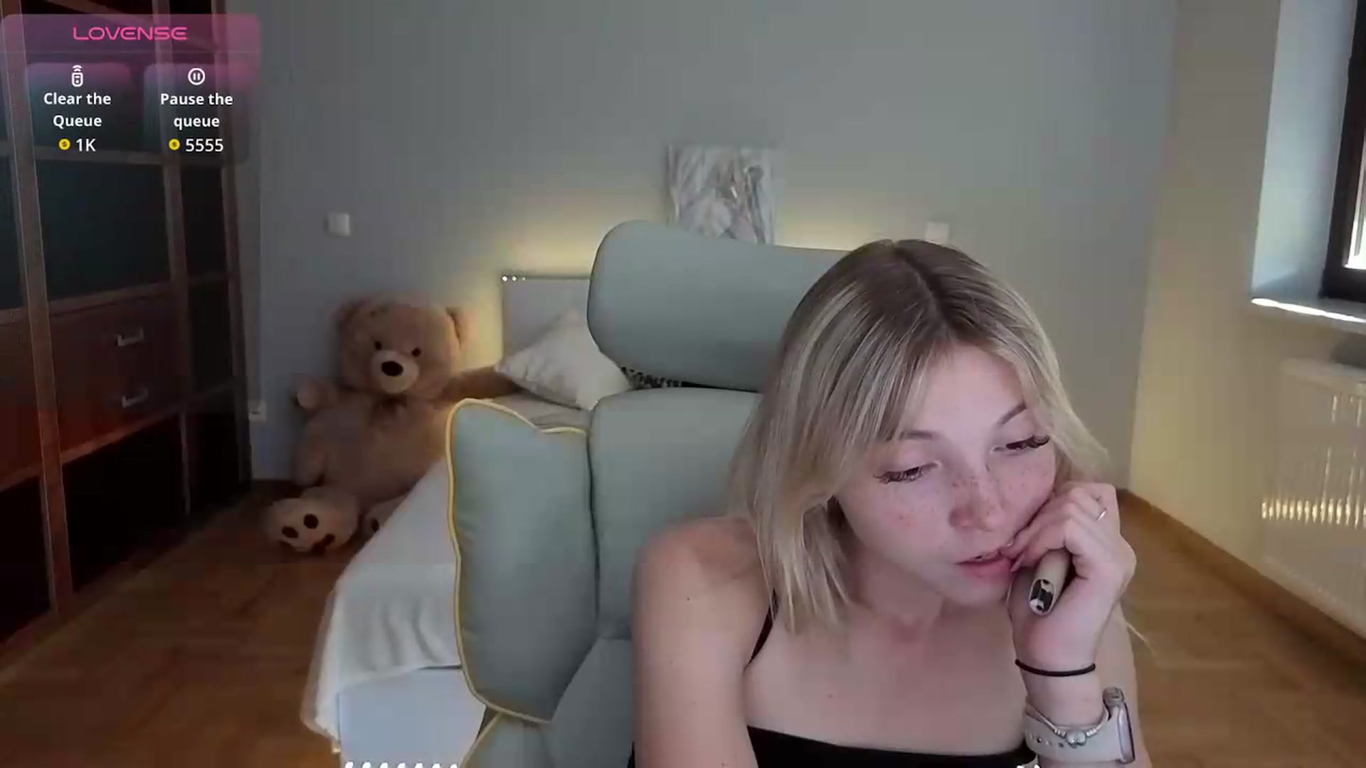 Gallery image thumbnail from Daisyy's myfreecams stream on, 07/04/2026, 16:29 image 2 of 20