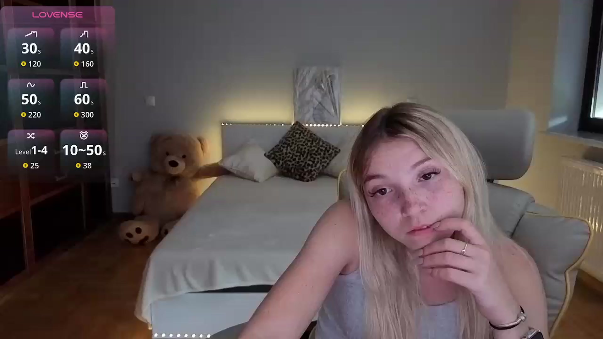 Gallery image thumbnail from Daisyy's myfreecams stream on, 07/04/2026, 17:52 image 6 of 20