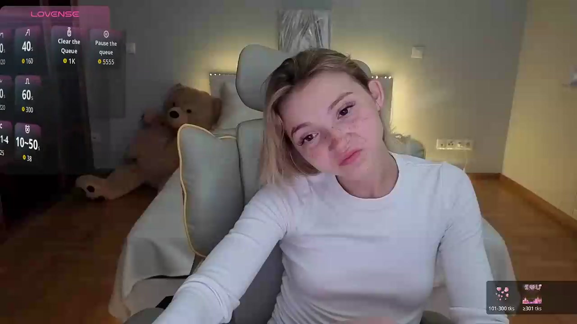 Gallery image thumbnail from Daisyy's myfreecams stream on, 07/05/2026, 16:03 image 8 of 20