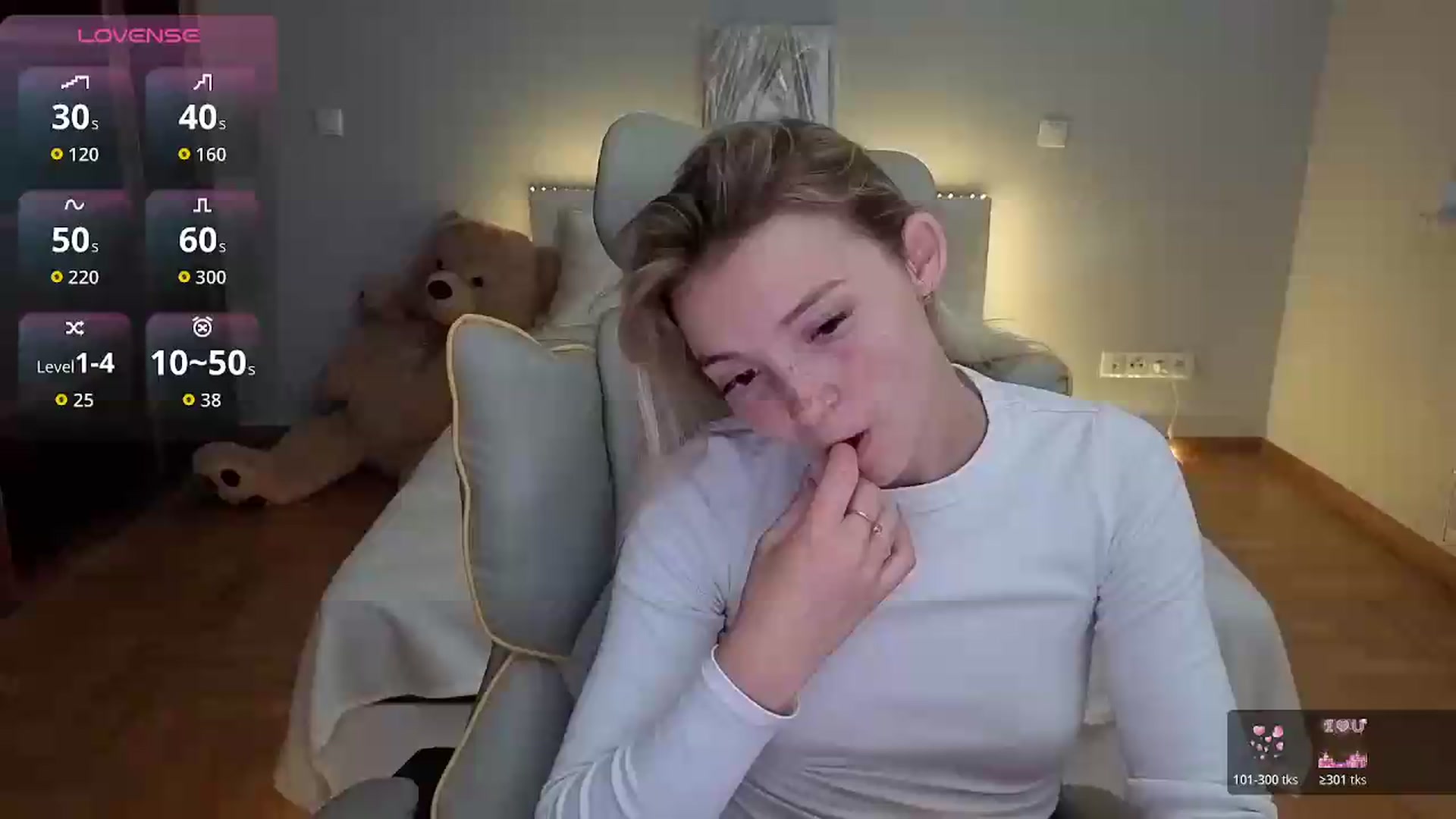 Gallery image thumbnail from Daisyy's myfreecams stream on, 07/05/2026, 16:03 image 6 of 20