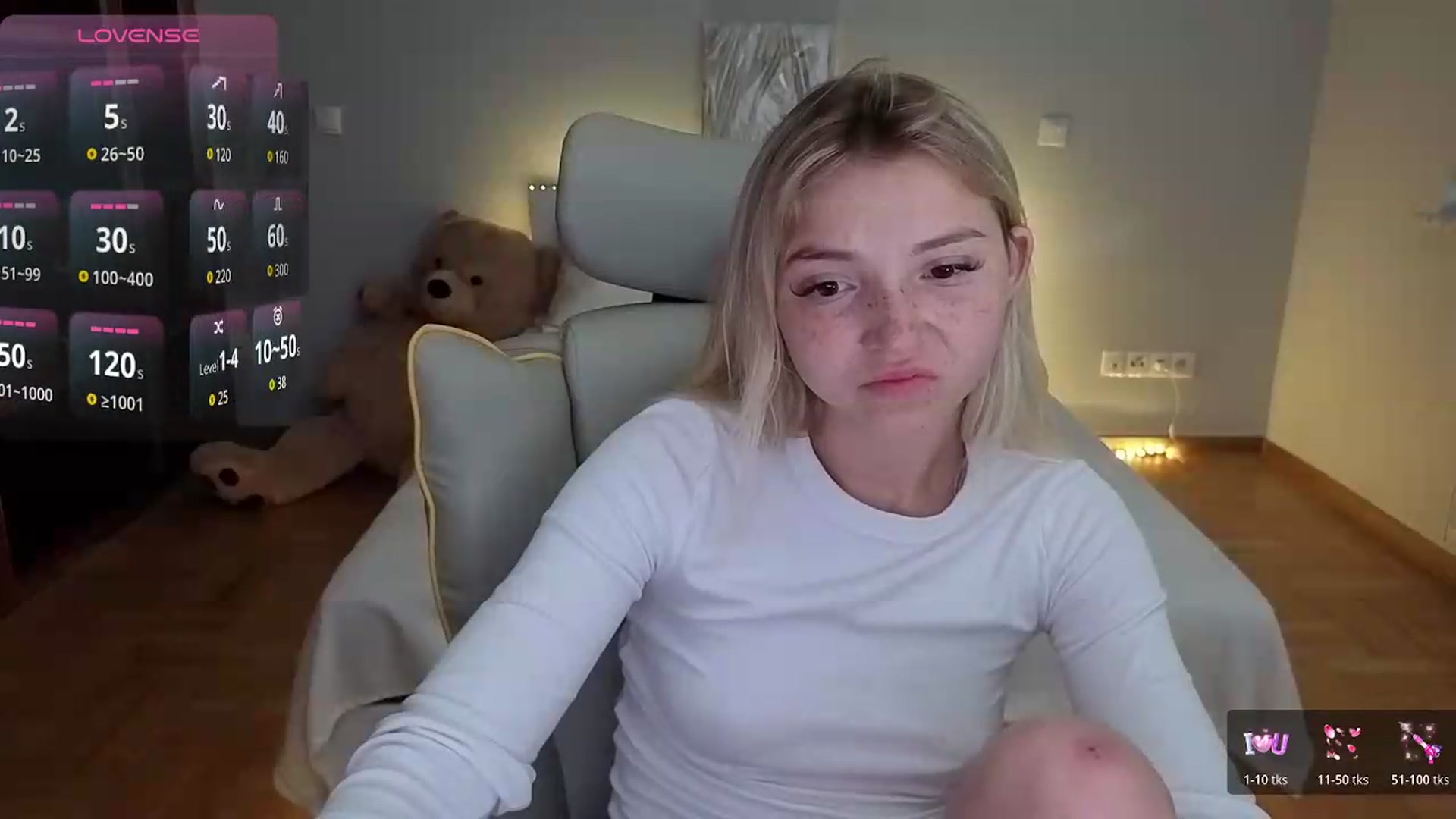 Gallery image thumbnail from Daisyy's myfreecams stream on, 07/05/2026, 16:03 image 2 of 20
