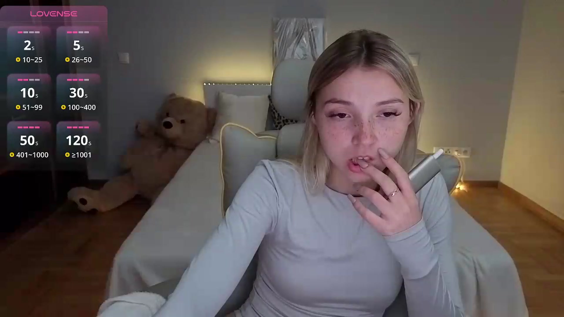 Gallery image thumbnail from Daisyy's myfreecams stream on, 07/05/2026, 20:08 image 4 of 20