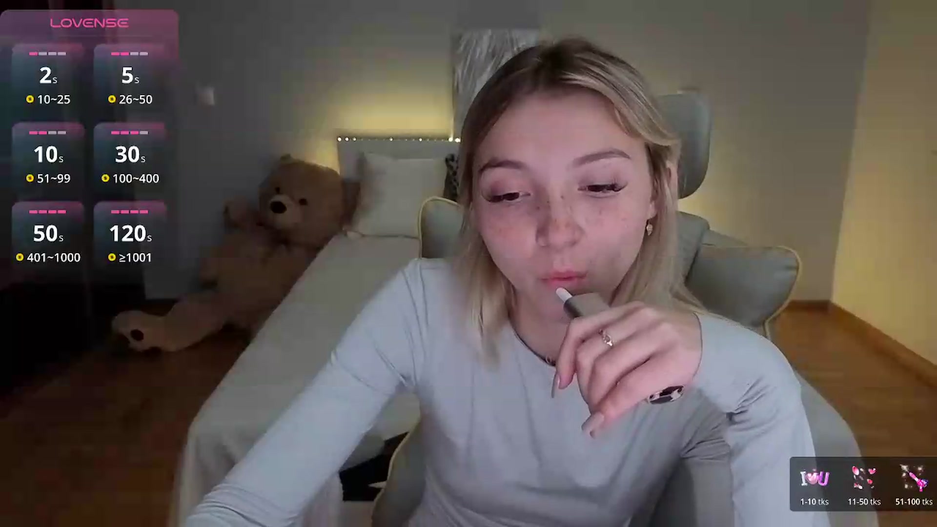 Gallery image thumbnail from Daisyy's myfreecams stream on, 07/05/2026, 20:08 image 9 of 20