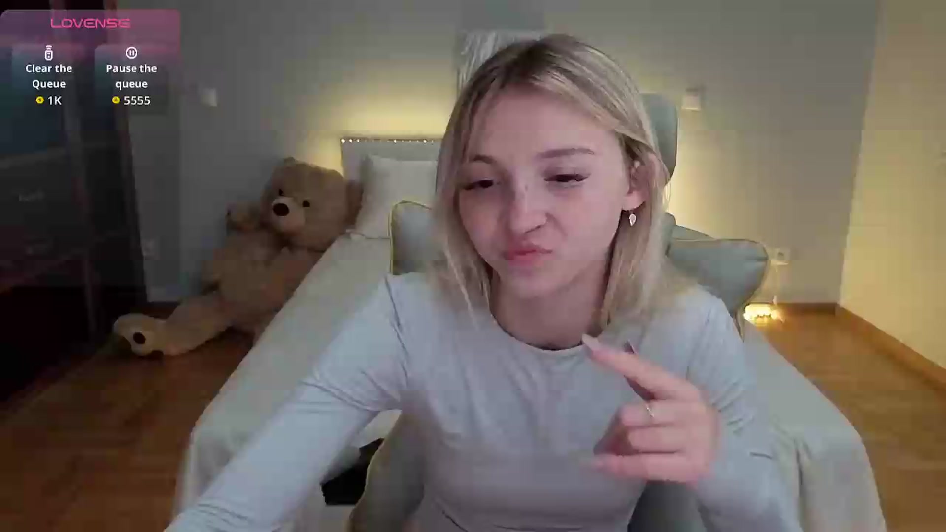 Gallery image thumbnail from Daisyy's myfreecams stream on, 07/05/2026, 20:08 image 1 of 20