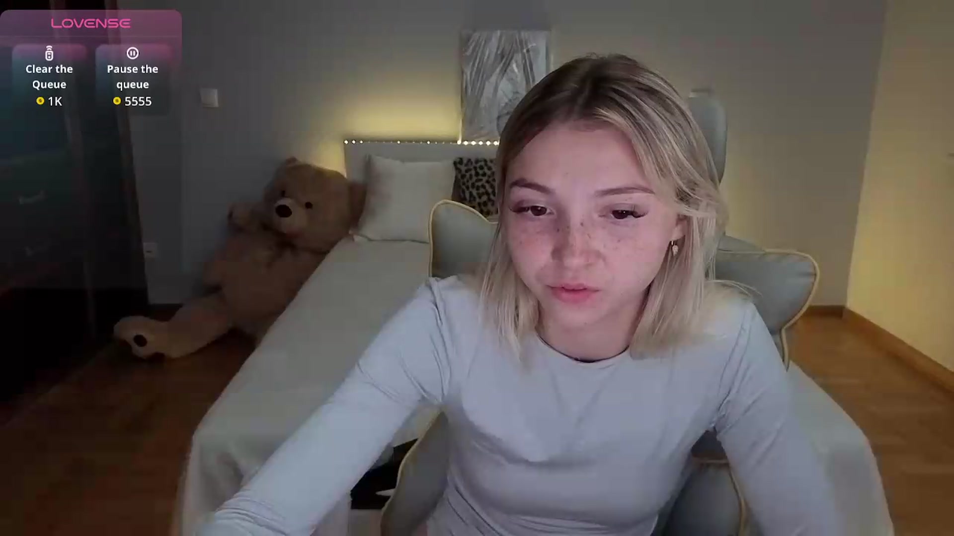 Gallery image thumbnail from Daisyy's myfreecams stream on, 07/05/2026, 20:08 image 11 of 20