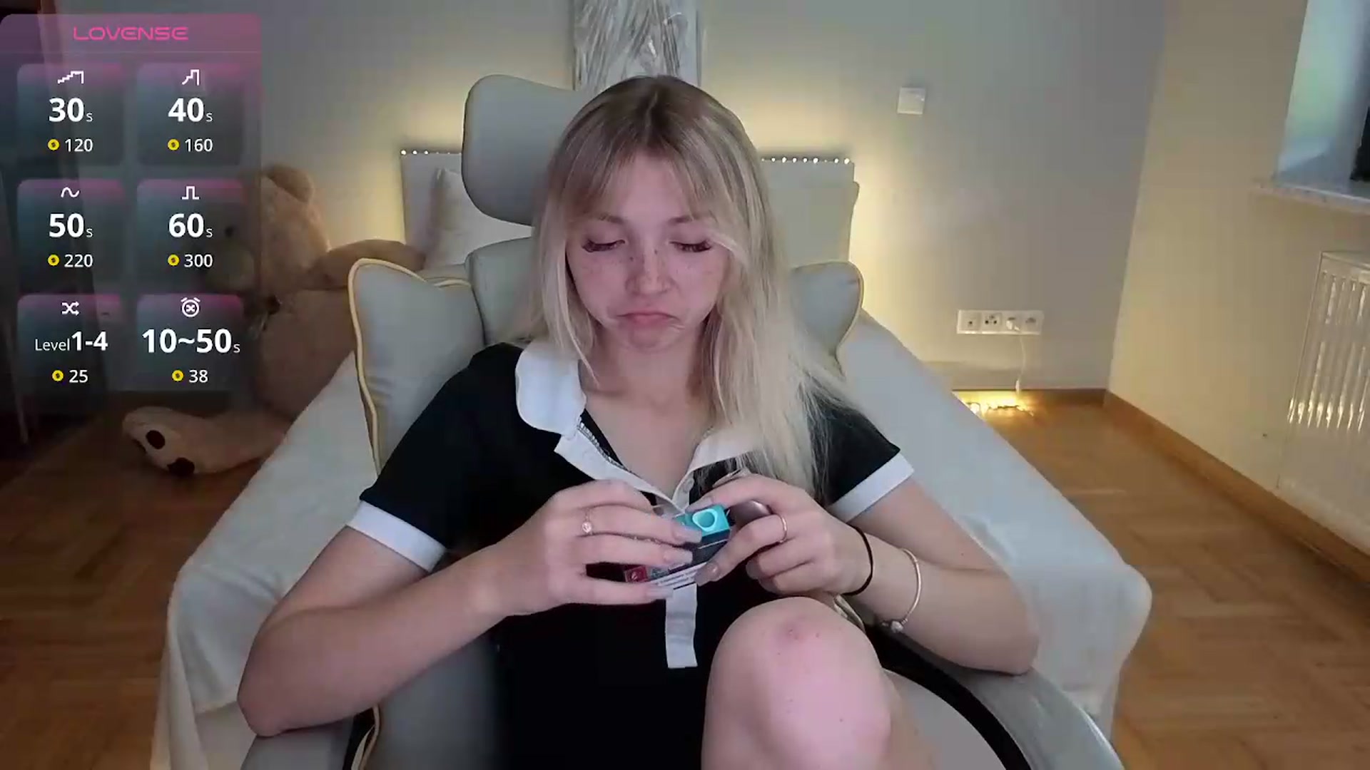 Gallery image thumbnail from Daisyy's myfreecams stream on, 07/06/2026, 12:42 image 20 of 20