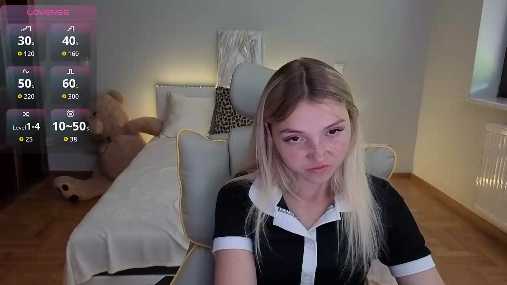 Gallery image thumbnail from Daisyy's myfreecams stream on, 07/06/2026, 14:01 image 16 of 20
