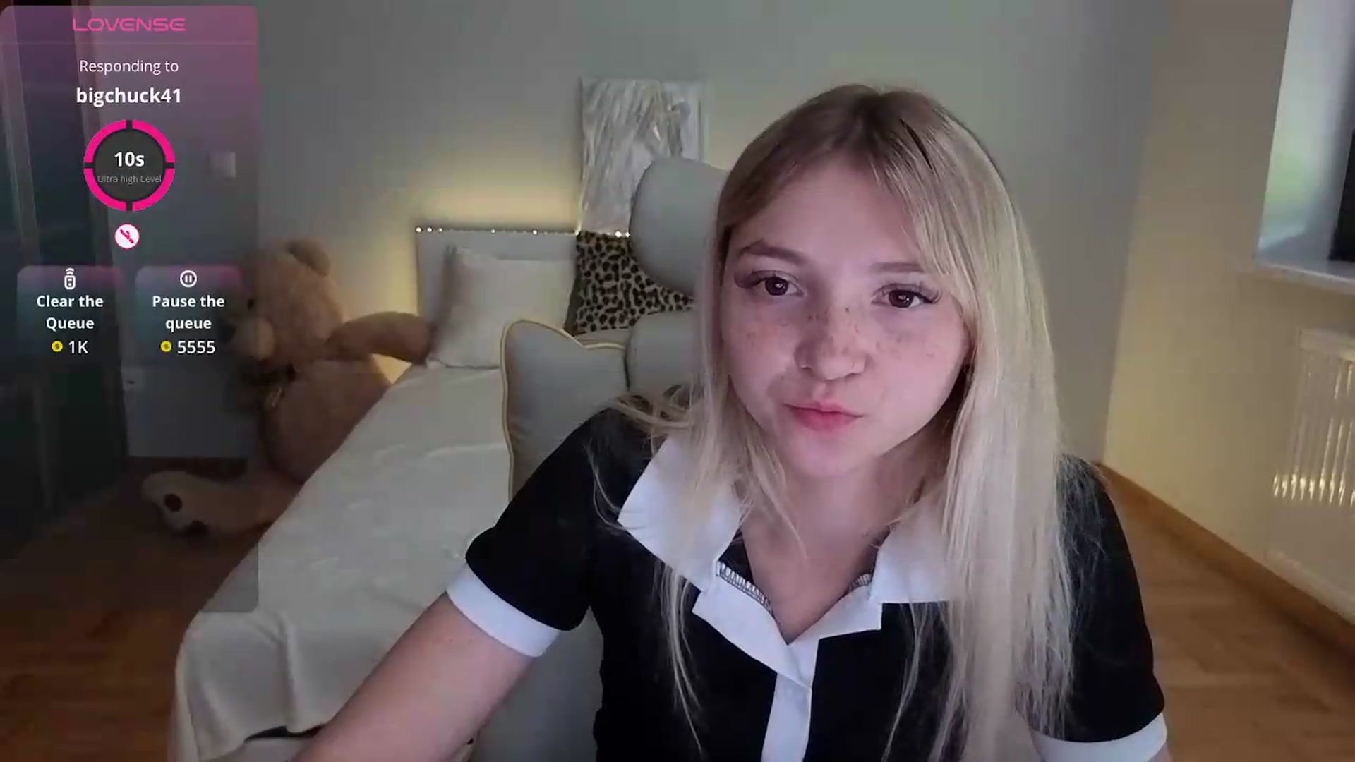 Gallery image thumbnail from Daisyy's myfreecams stream on, 07/06/2026, 14:01 image 15 of 20