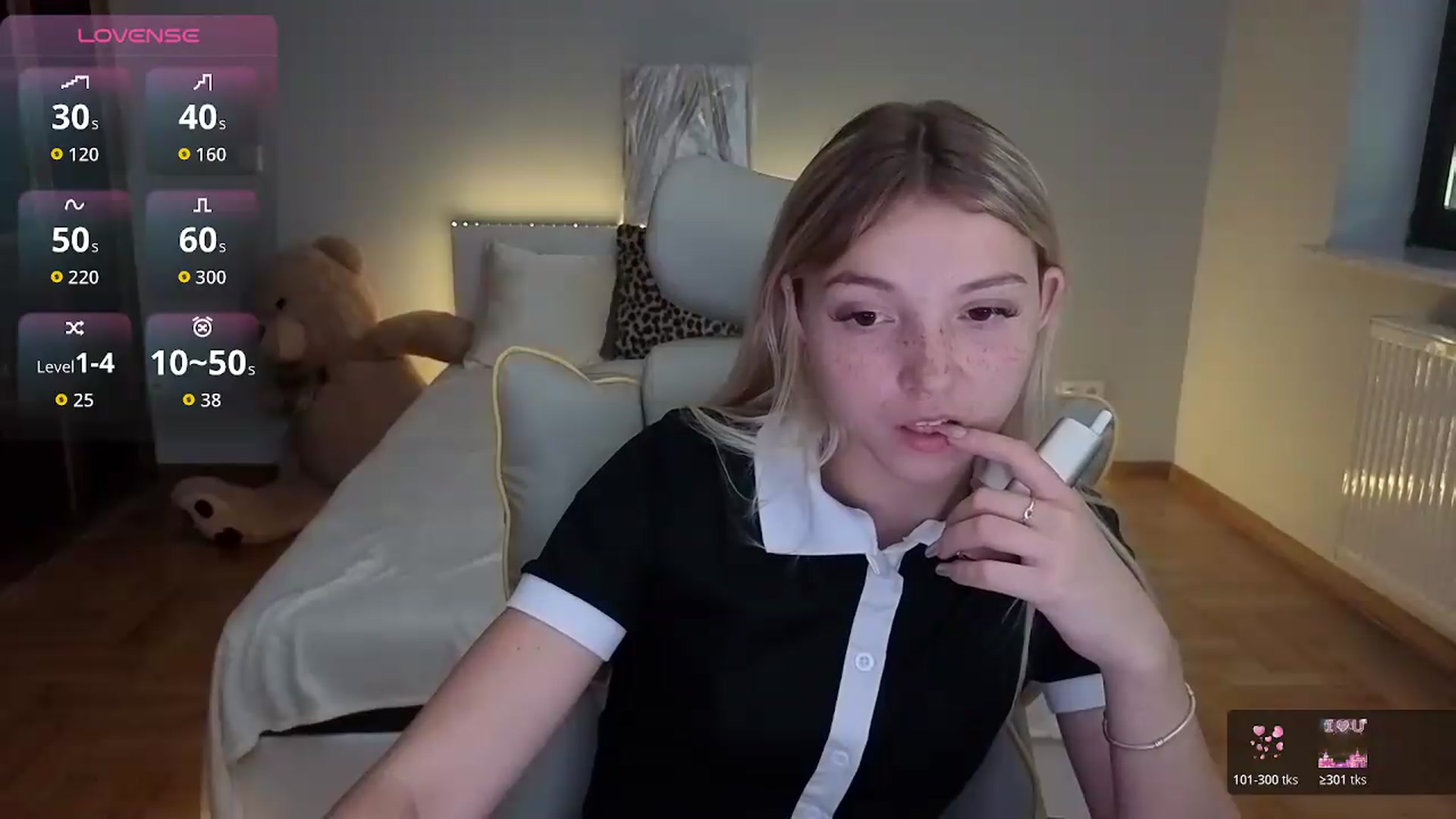 Gallery image thumbnail from Daisyy's myfreecams stream on, 07/06/2026, 16:12 image 5 of 20