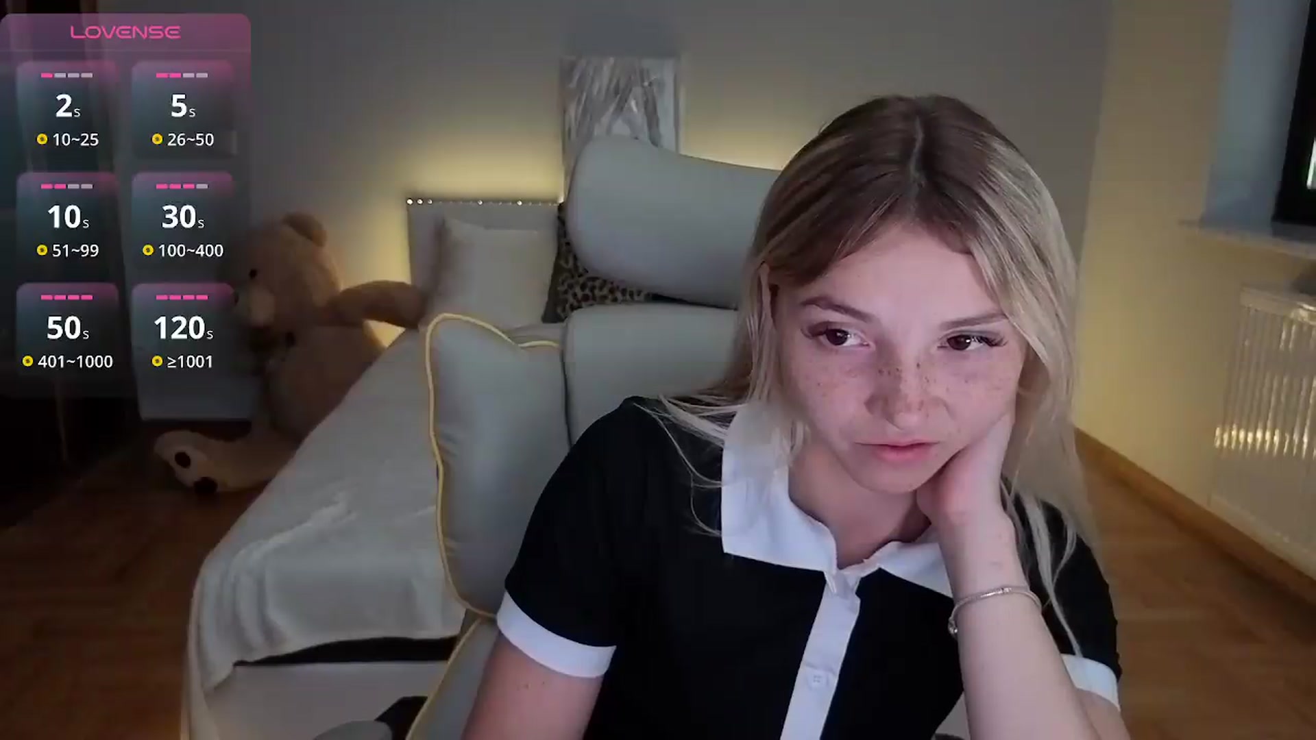 Gallery image thumbnail from Daisyy's myfreecams stream on, 07/06/2026, 16:12 image 3 of 20
