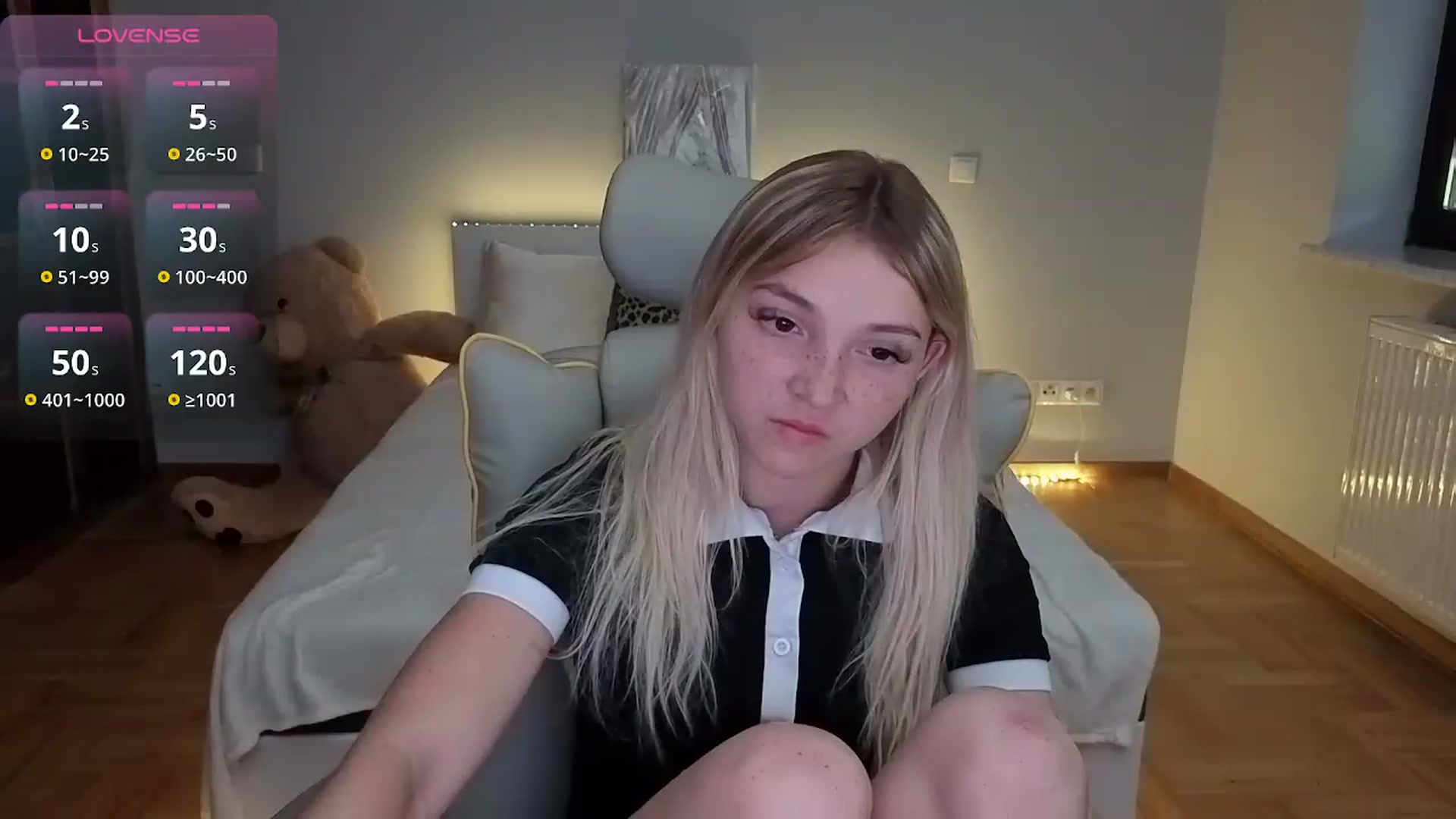 Gallery image thumbnail from Daisyy's myfreecams stream on, 07/06/2026, 16:33 image 5 of 20
