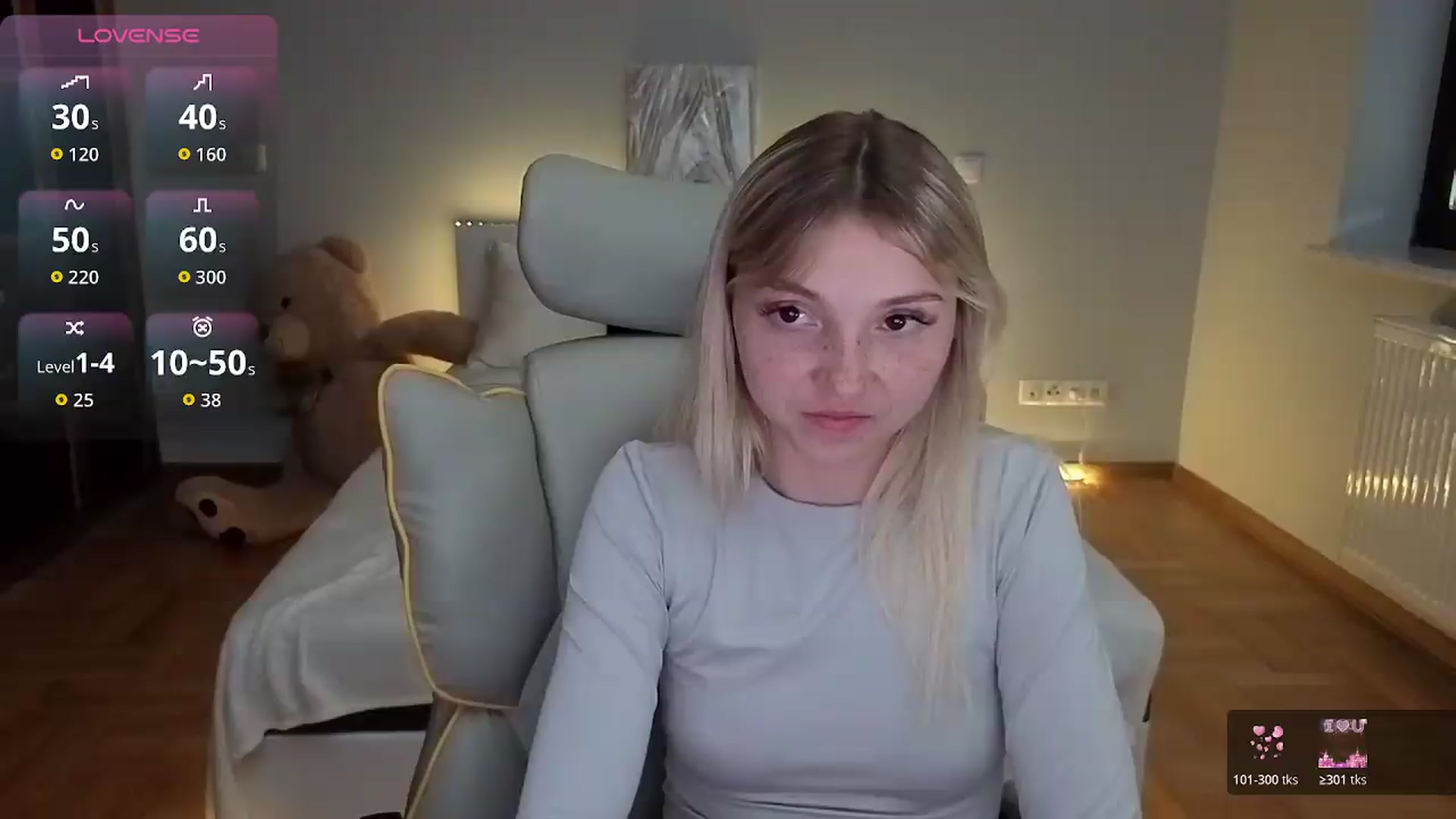 Gallery image thumbnail from Daisyy's myfreecams stream on, 07/06/2026, 18:30 image 6 of 20