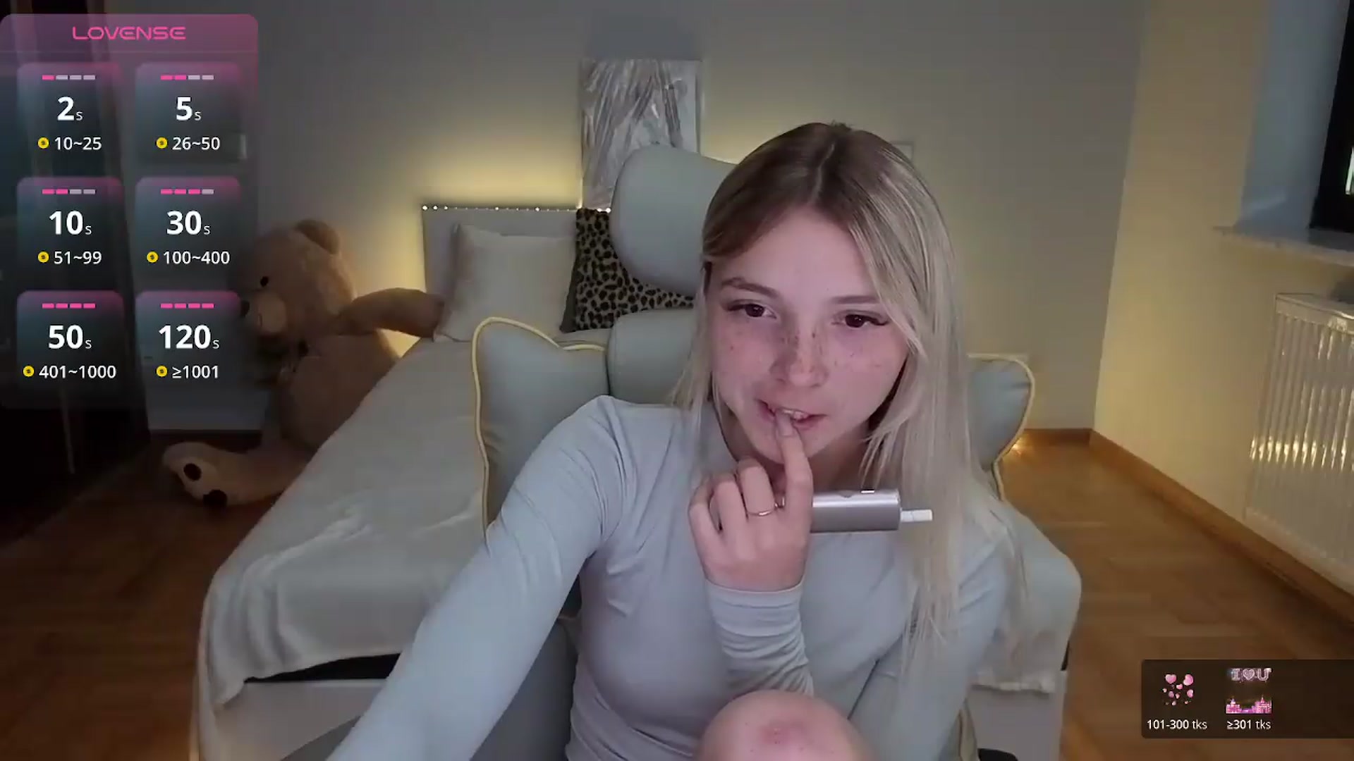 Gallery image thumbnail from Daisyy's myfreecams stream on, 07/06/2026, 18:30 image 2 of 20