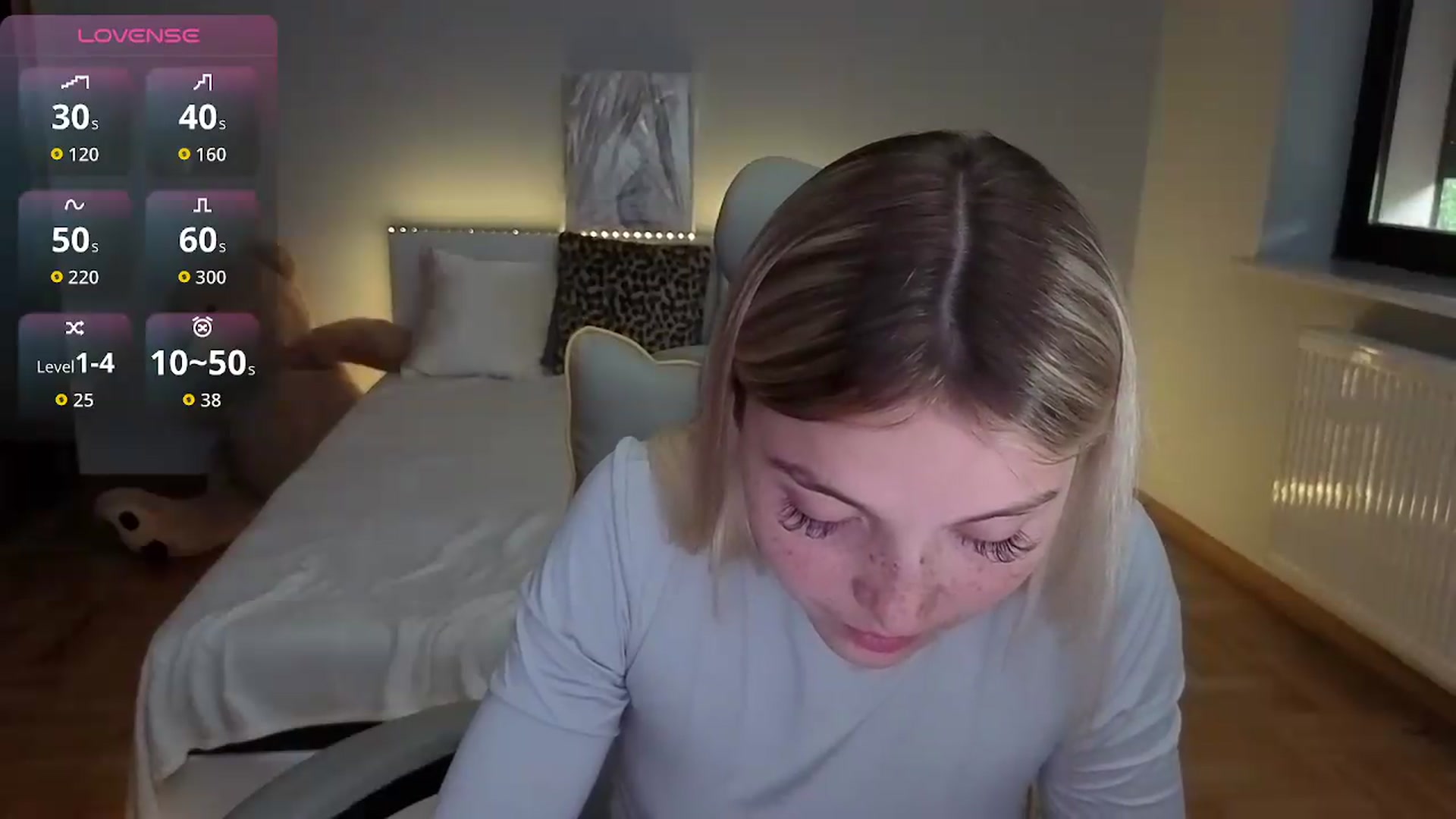 Gallery image thumbnail from Daisyy's myfreecams stream on, 07/06/2026, 18:30 image 18 of 20
