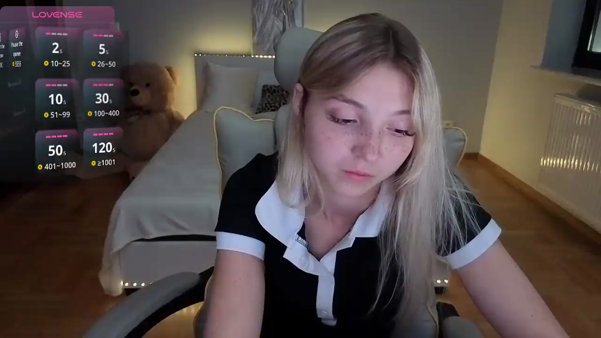 Gallery image thumbnail from Daisyy's myfreecams stream on, 07/07/2026, 16:01 image 8 of 20