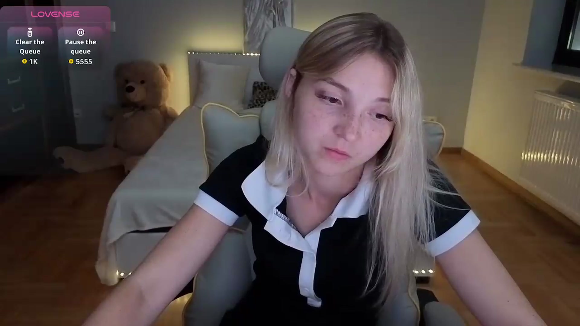 Gallery image thumbnail from Daisyy's myfreecams stream on, 07/07/2026, 16:01 image 9 of 20