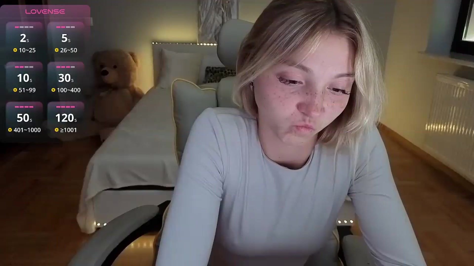 Gallery image thumbnail from Daisyy's myfreecams stream on, 07/07/2026, 16:59 image 9 of 20