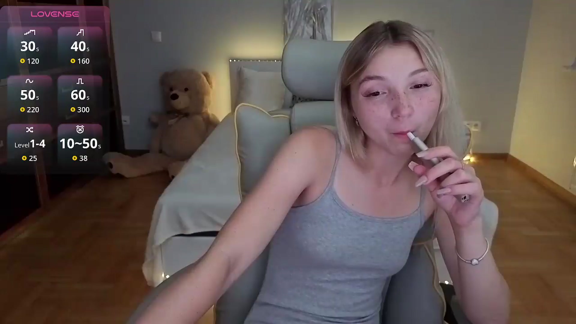Gallery image thumbnail from Daisyy's myfreecams stream on, 07/07/2026, 16:59 image 19 of 20