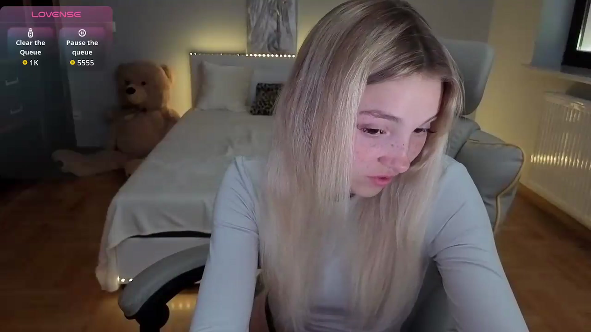 Gallery image thumbnail from Daisyy's myfreecams stream on, 07/07/2026, 16:59 image 10 of 20