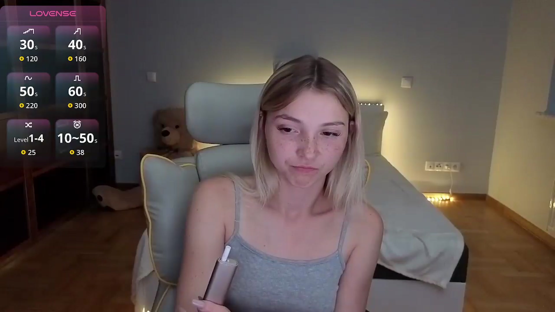 Gallery image thumbnail from Daisyy's myfreecams stream on, 07/07/2026, 21:10 image 17 of 20