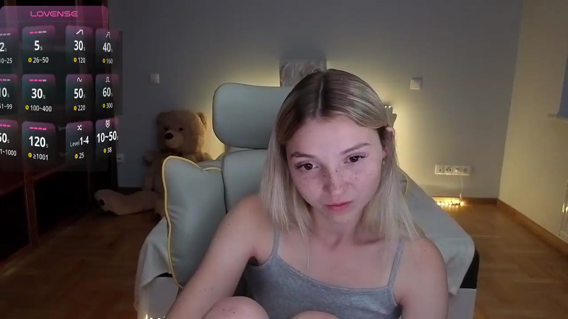 Gallery image thumbnail from Daisyy's myfreecams stream on, 07/07/2026, 21:10 image 11 of 20