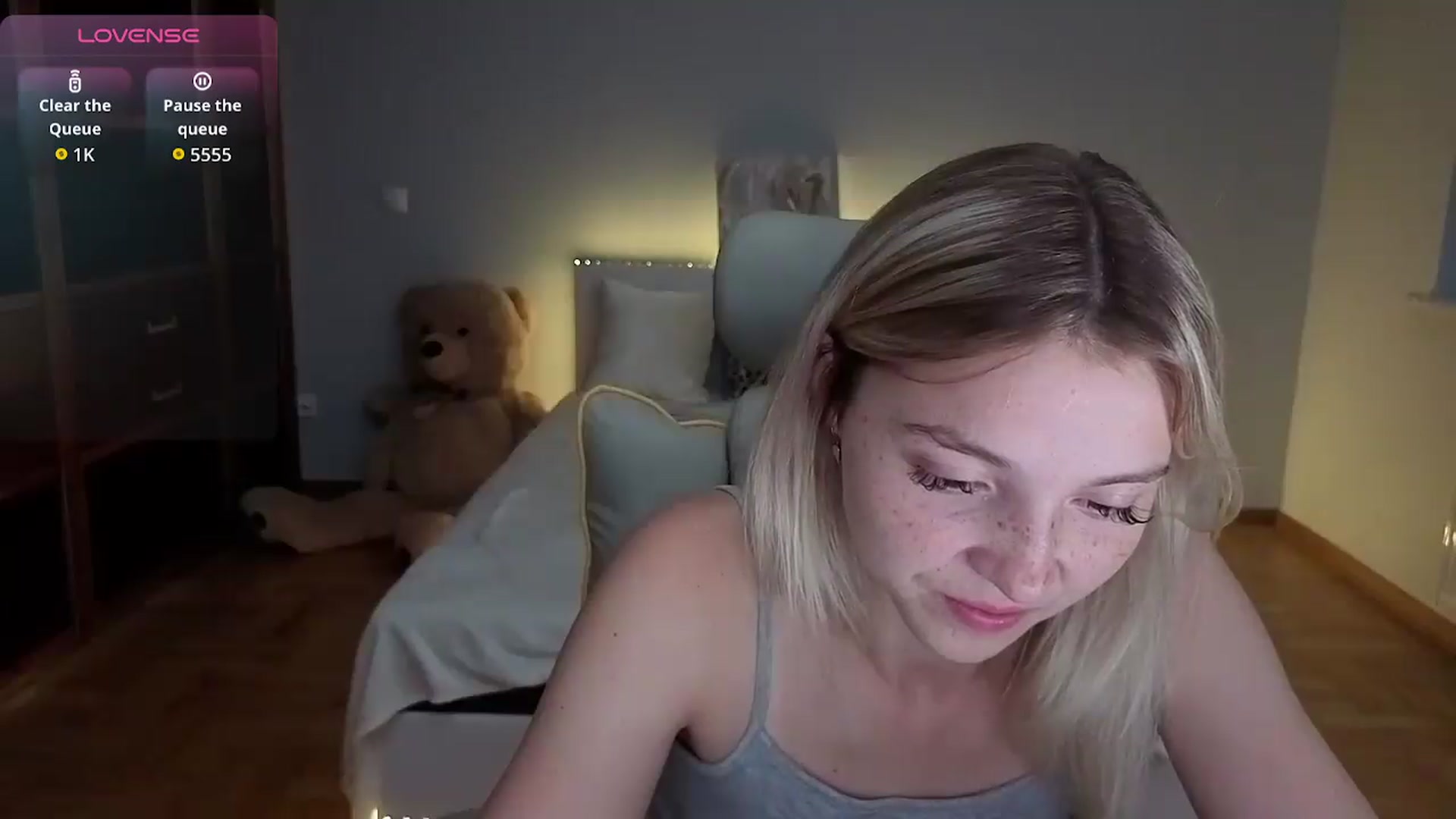 Gallery image thumbnail from Daisyy's myfreecams stream on, 07/07/2026, 21:10 image 12 of 20