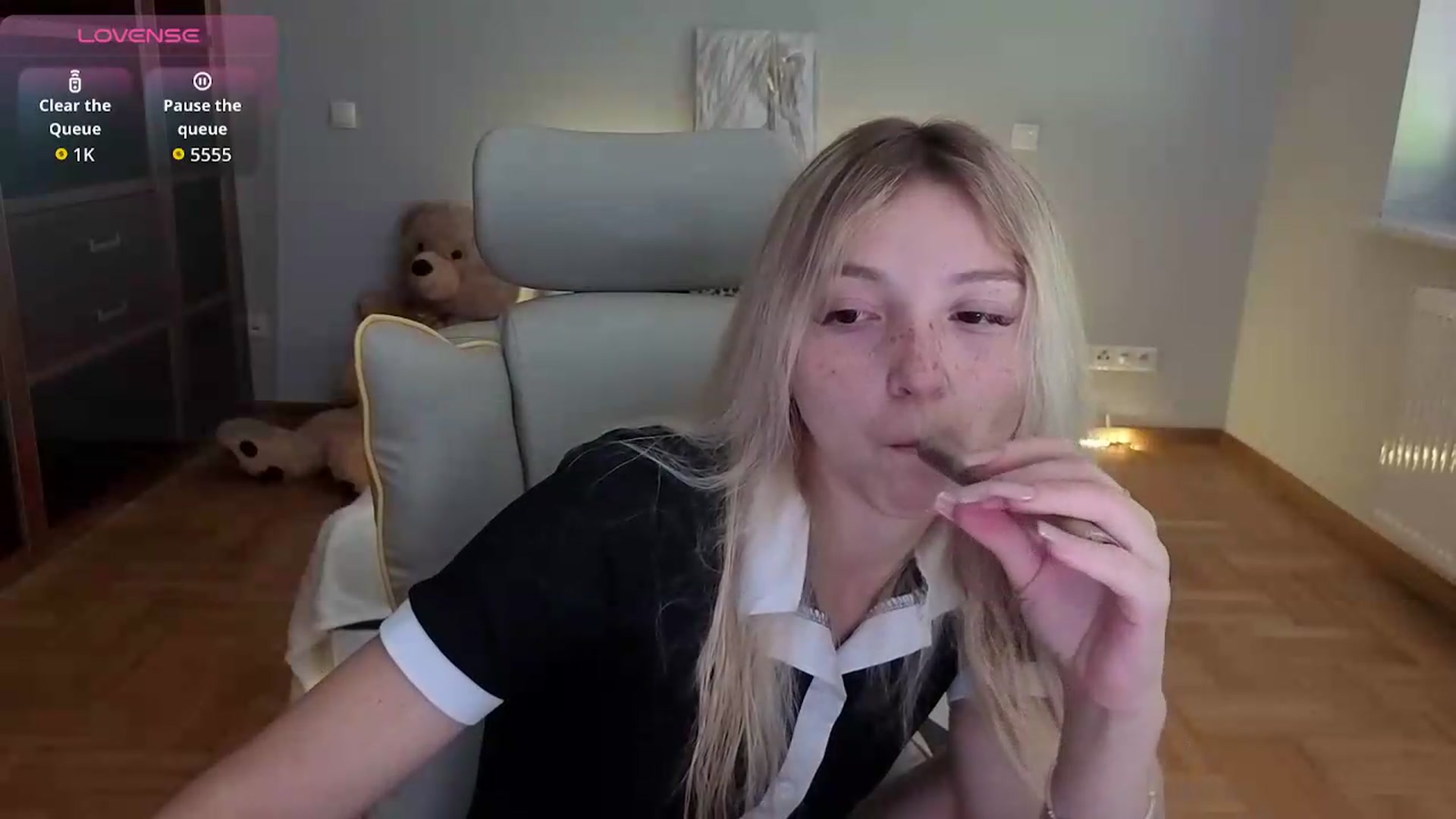 Gallery image thumbnail from Daisyy's myfreecams stream on, 07/08/2026, 13:54 image 2 of 20