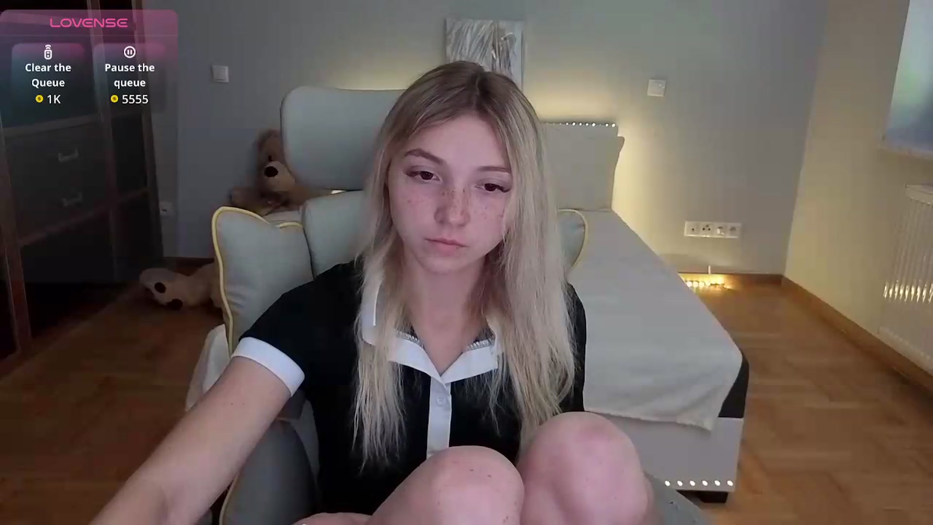 Gallery image thumbnail from Daisyy's myfreecams stream on, 07/08/2026, 13:54 image 11 of 20