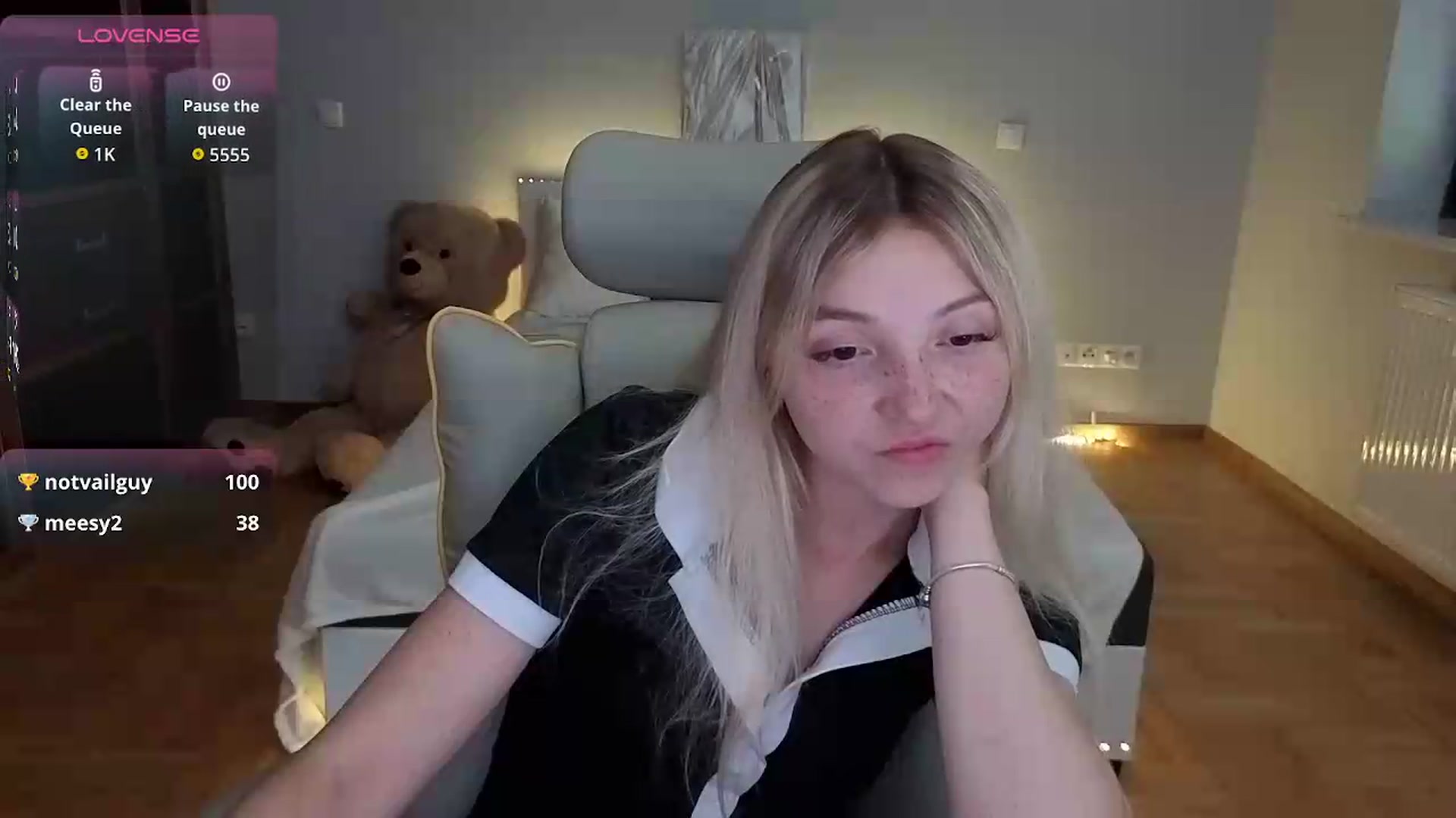 Gallery image thumbnail from Daisyy's myfreecams stream on, 07/08/2026, 16:08 image 13 of 20