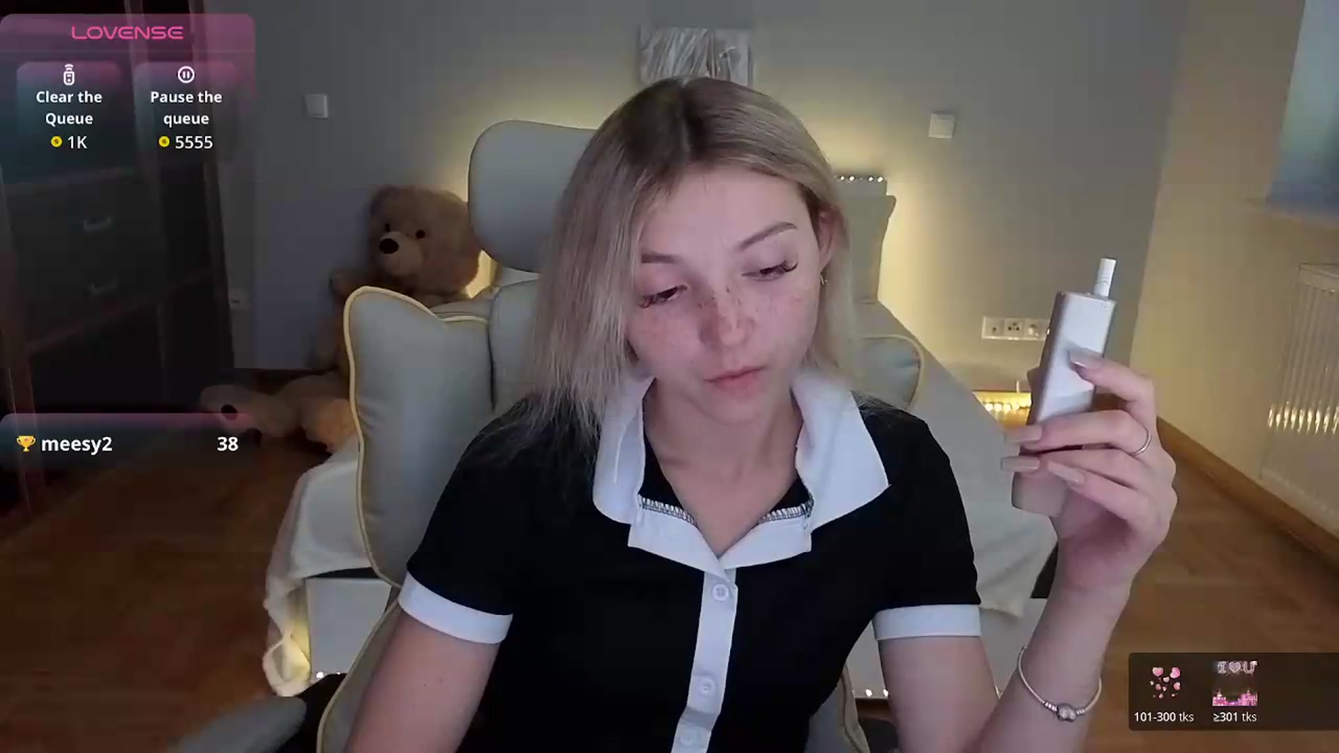 Gallery image thumbnail from Daisyy's myfreecams stream on, 07/08/2026, 16:08 image 6 of 20