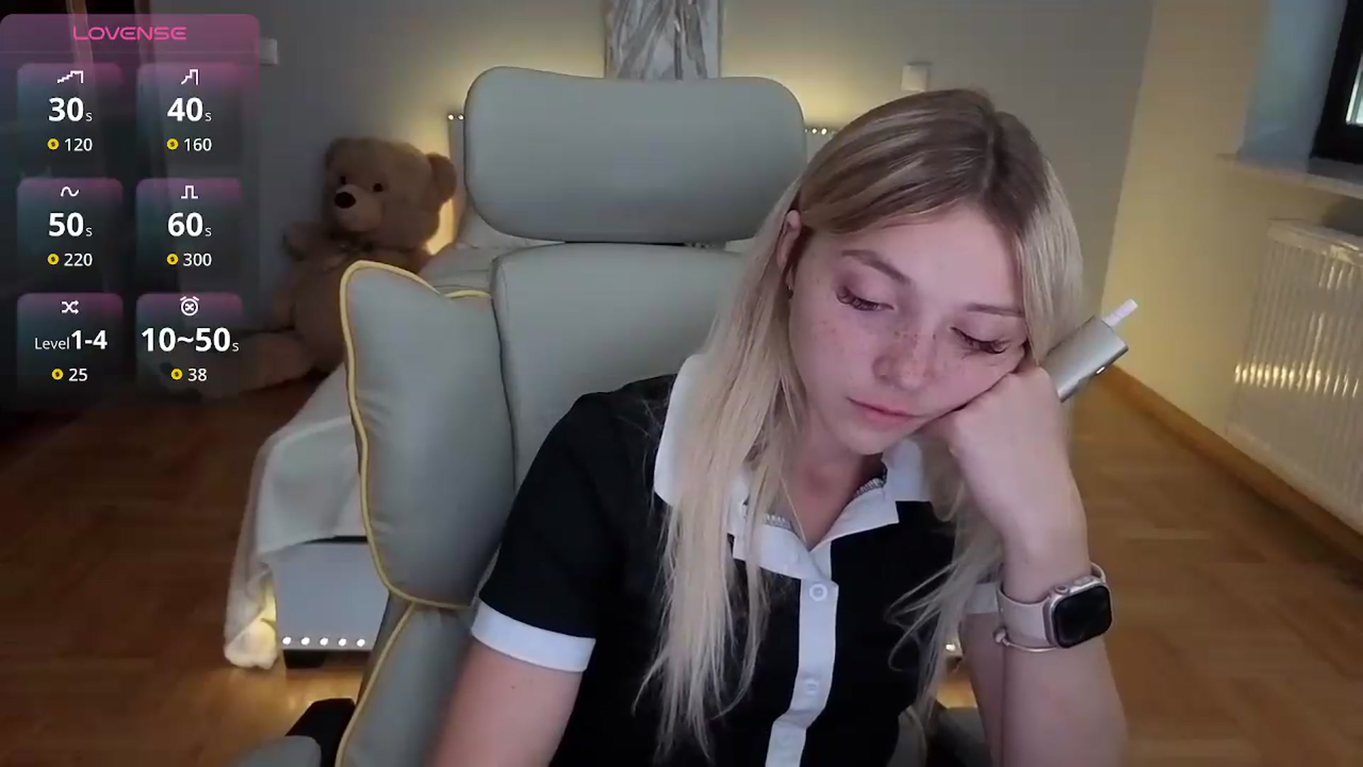 Gallery image thumbnail from Daisyy's myfreecams stream on, 07/08/2026, 17:22 image 14 of 20