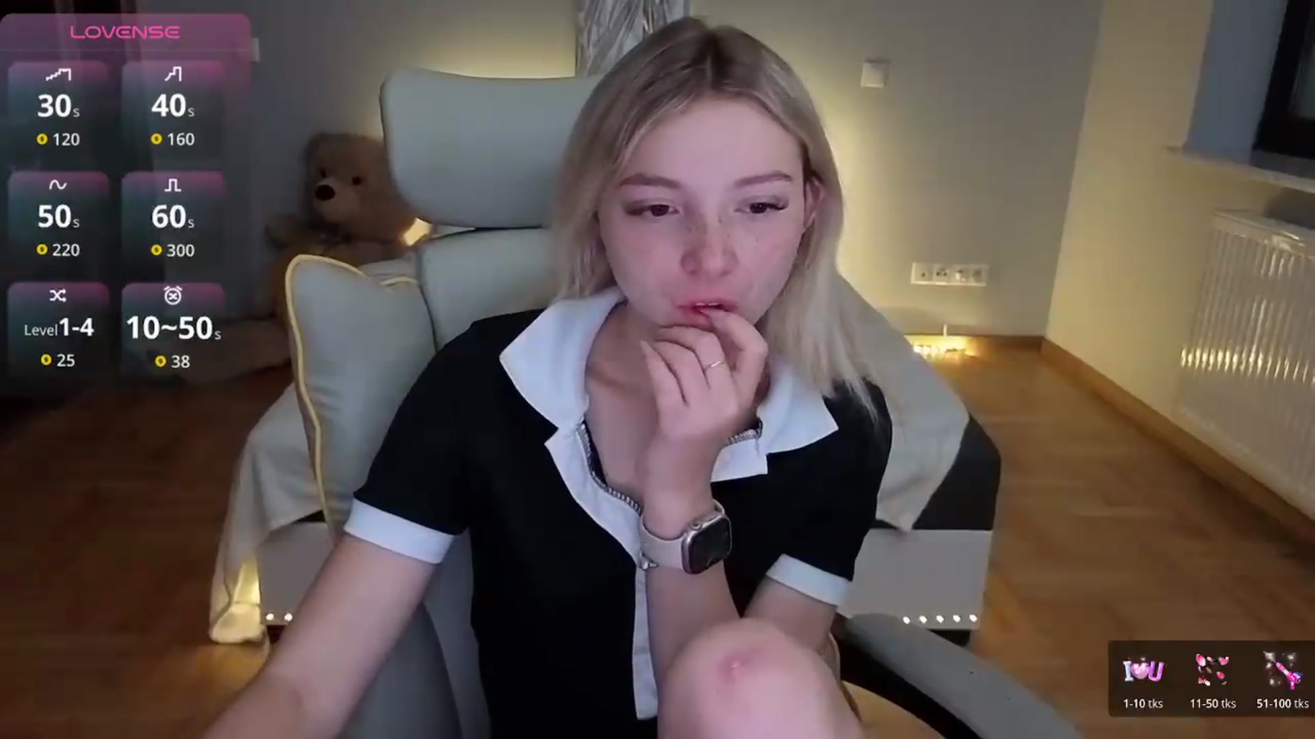 Gallery image thumbnail from Daisyy's myfreecams stream on, 07/08/2026, 21:58 image 6 of 20